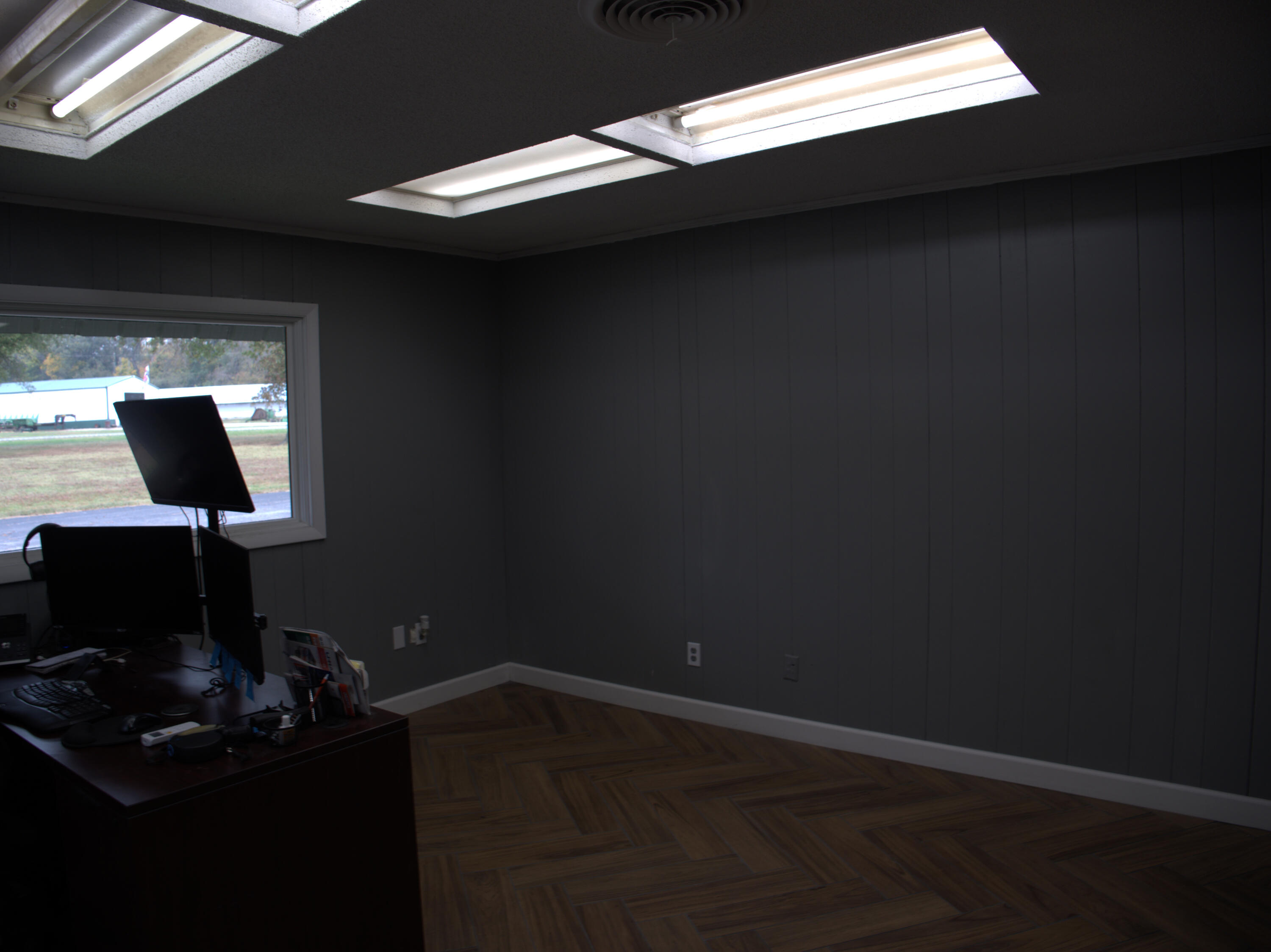 3901 Mayfield Road Property Photo 12