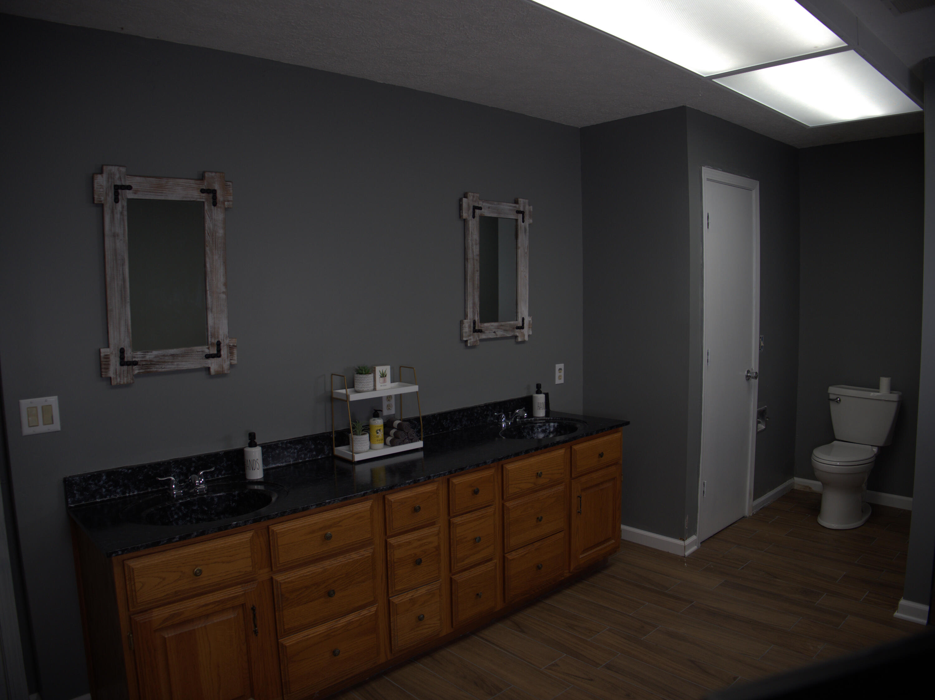 3901 Mayfield Road Property Photo 16
