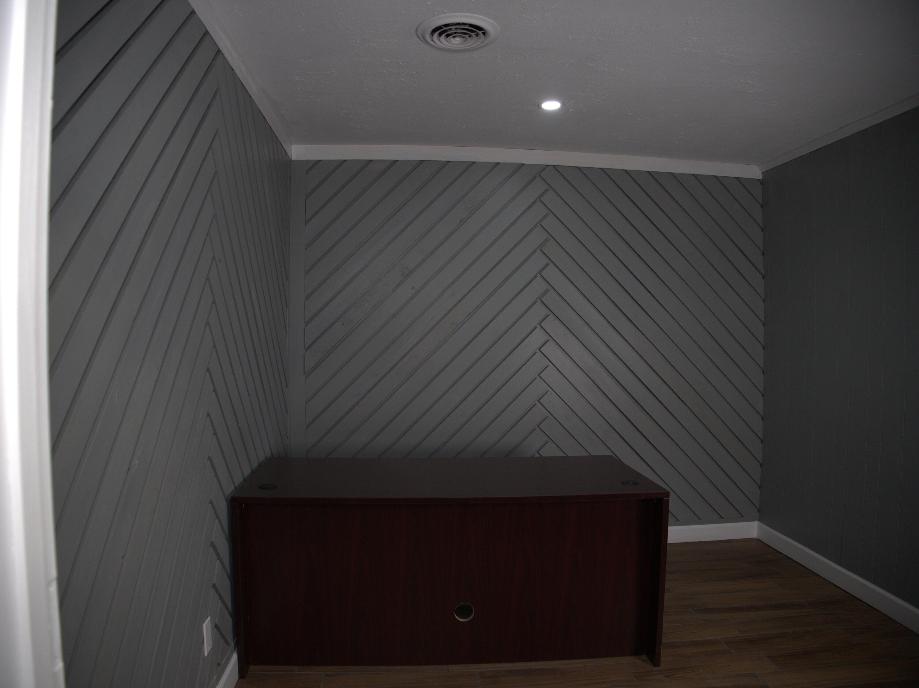 3901 Mayfield Road Property Photo 24
