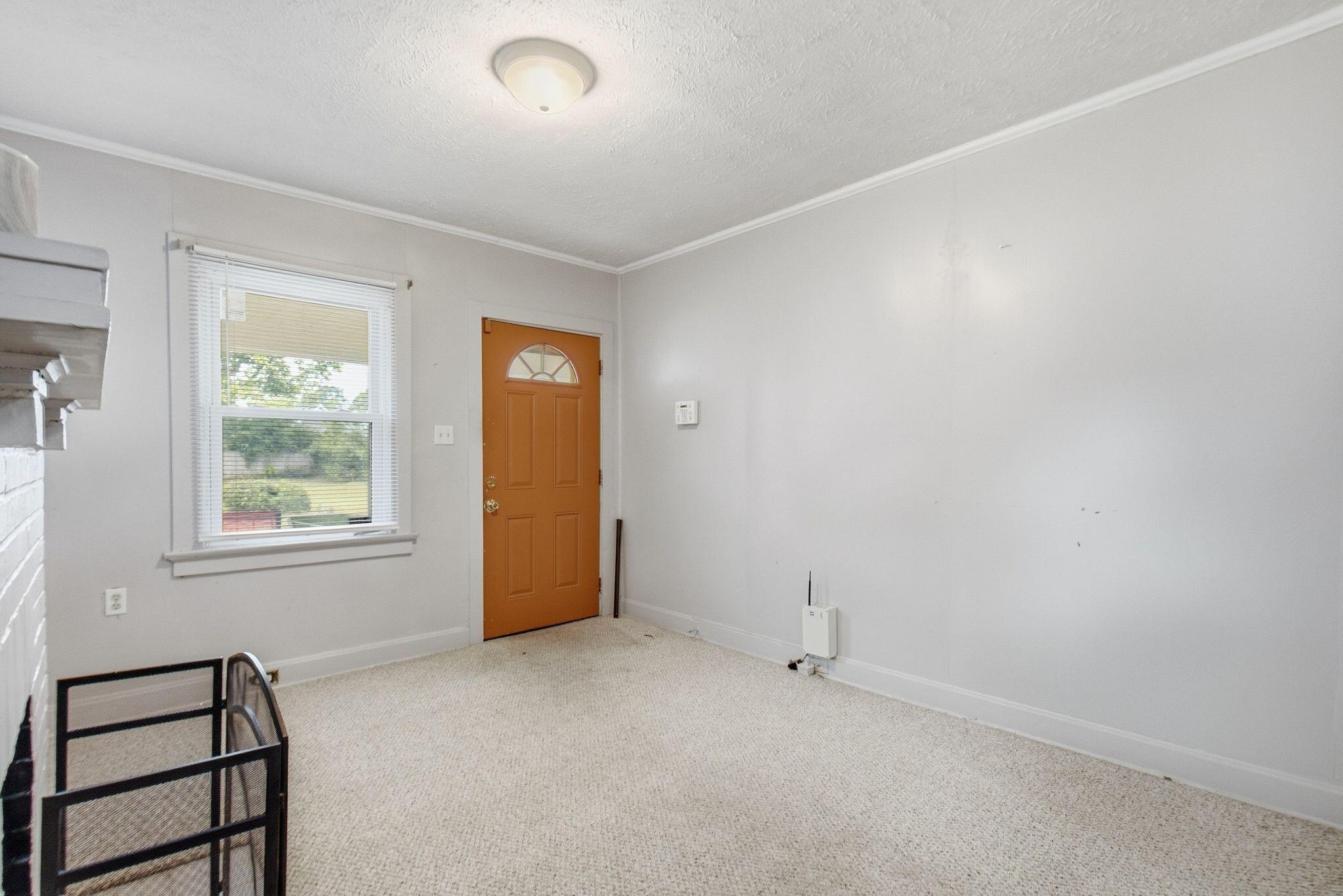 452 Lindberg Drive Property Photo 7