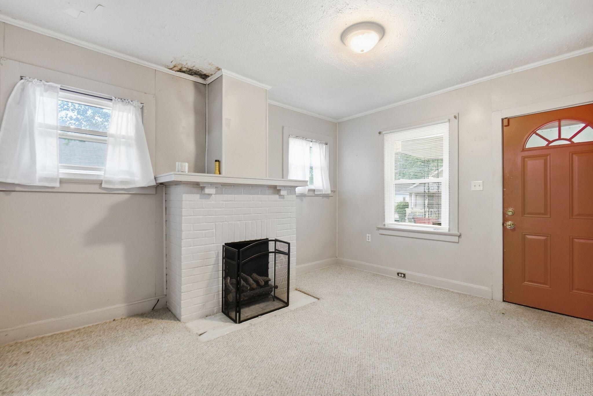 452 Lindberg Drive Property Photo 8