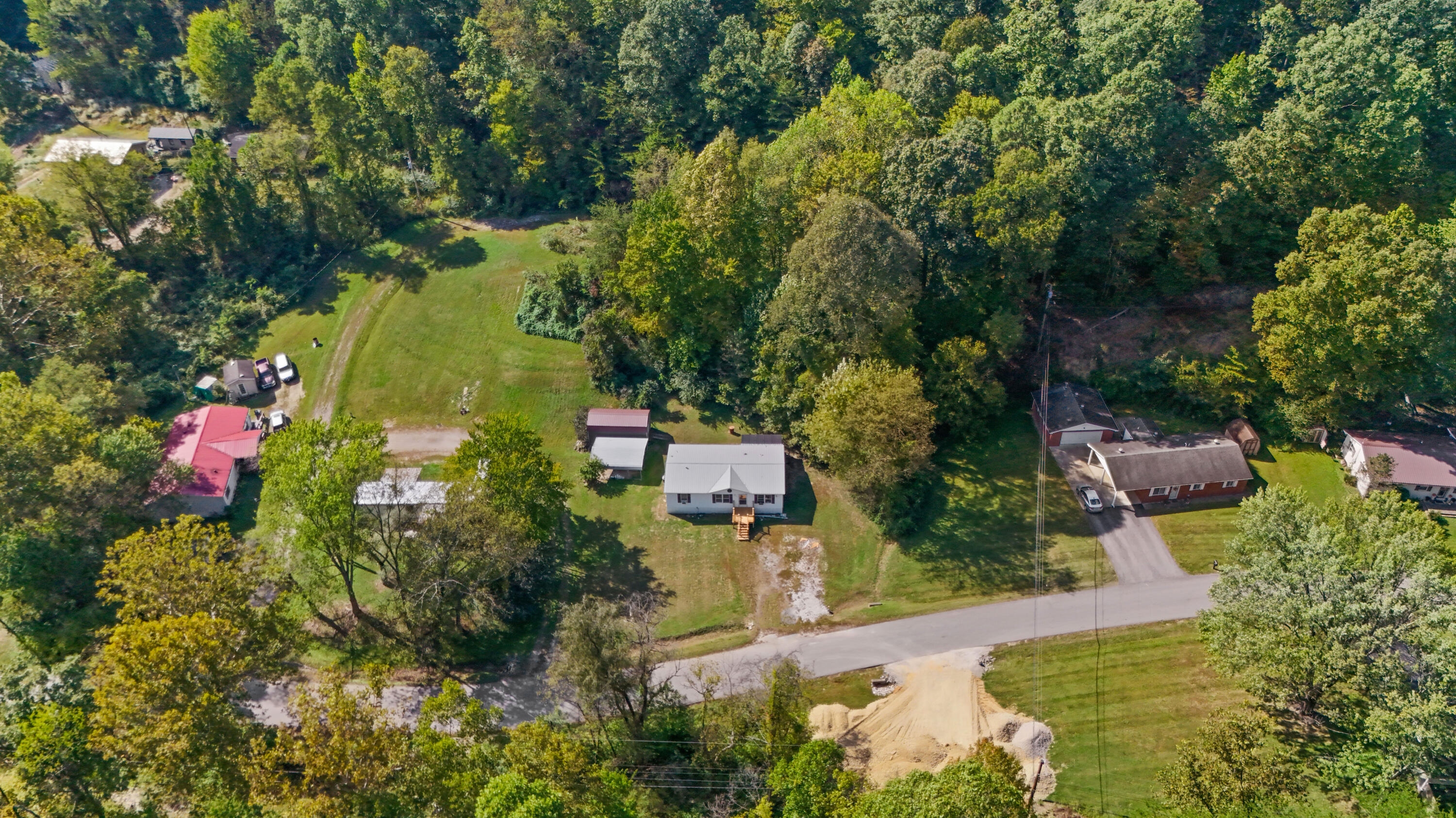 191 Pleasant Valley Property Photo 4