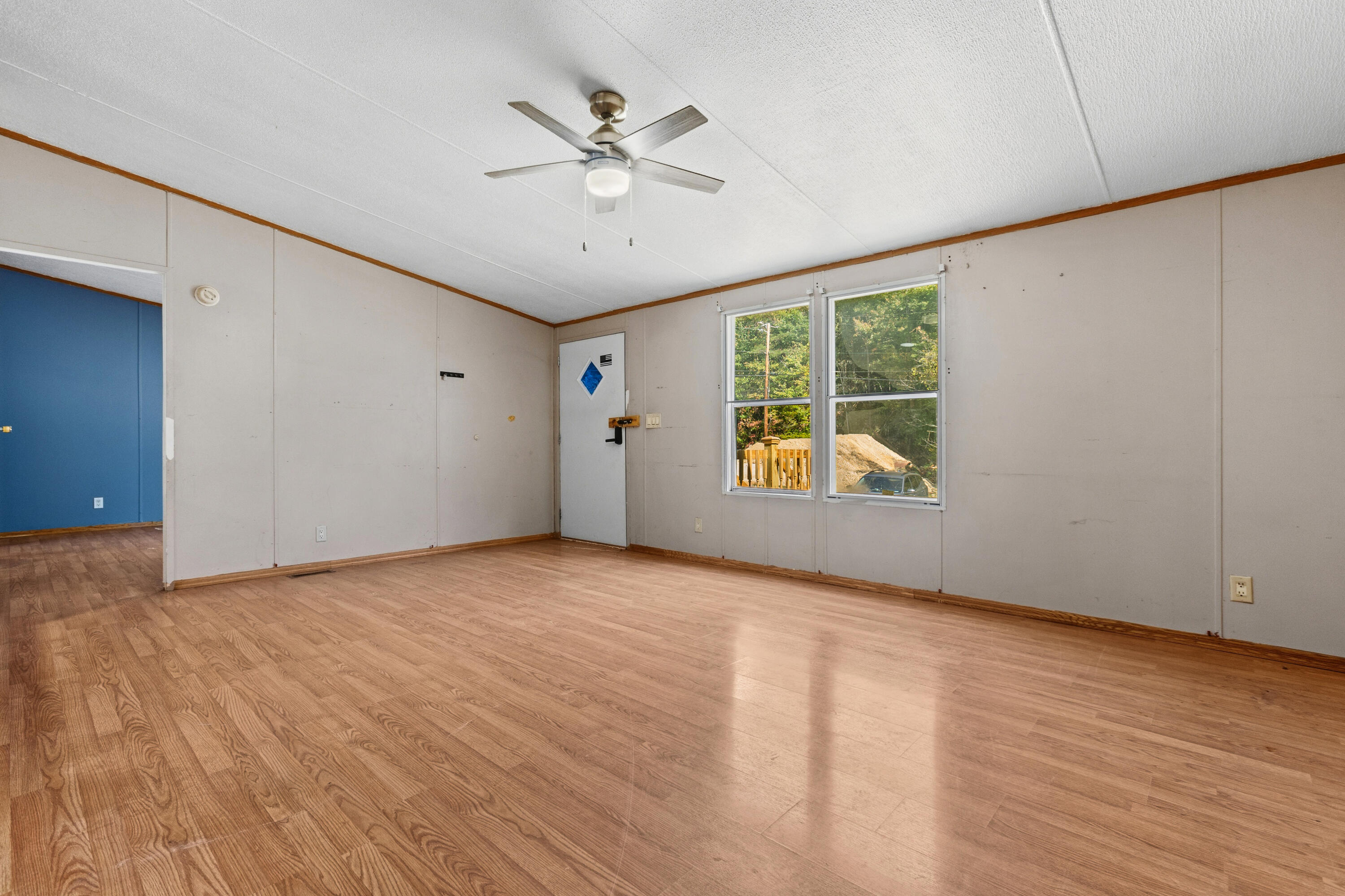 191 Pleasant Valley Property Photo 7