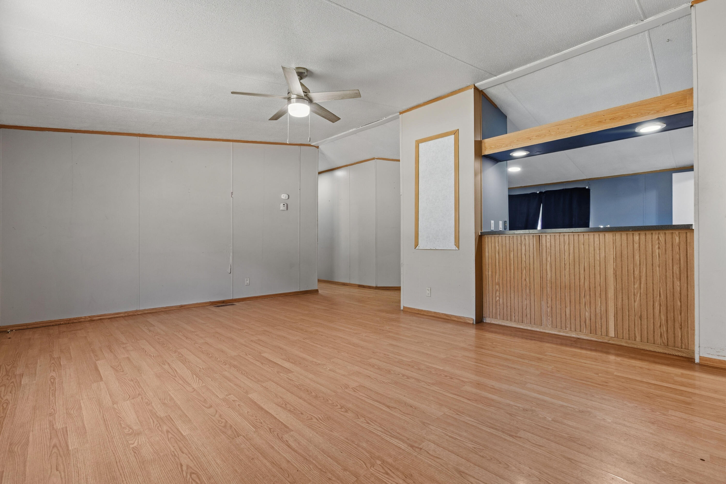 191 Pleasant Valley Property Photo 9