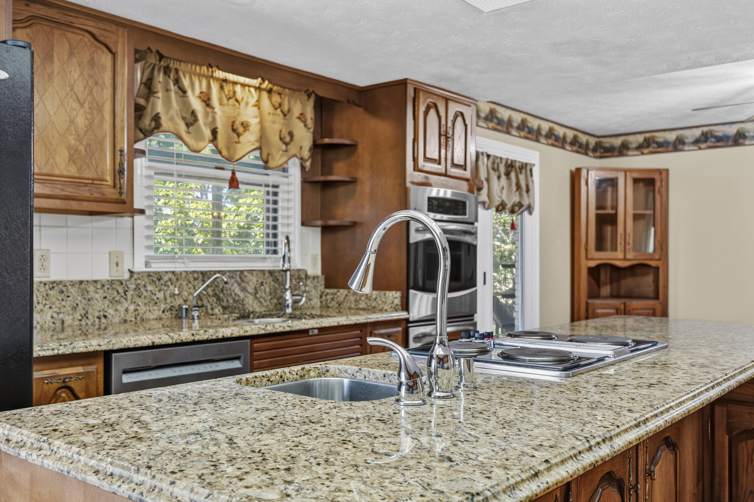 5700 Sulphur Well Road Property Photo 33