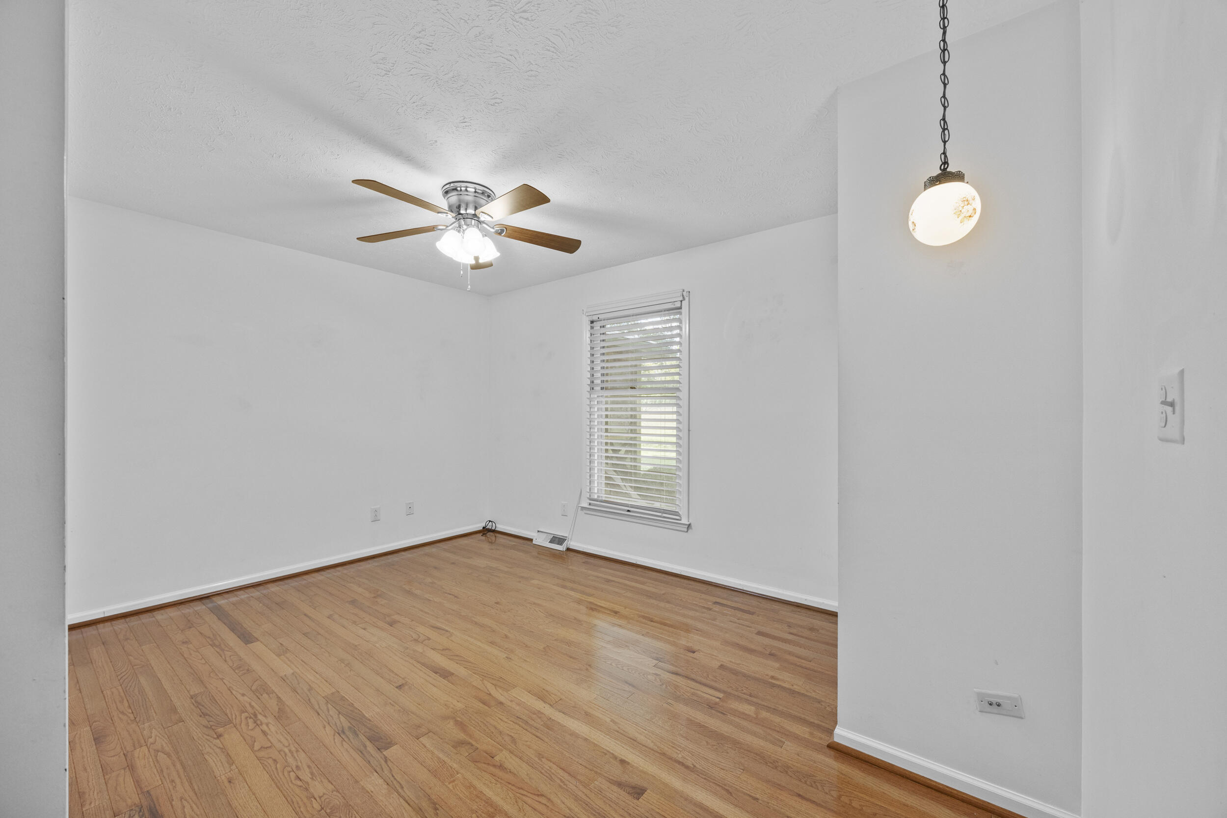 5700 Sulphur Well Road Property Photo 35