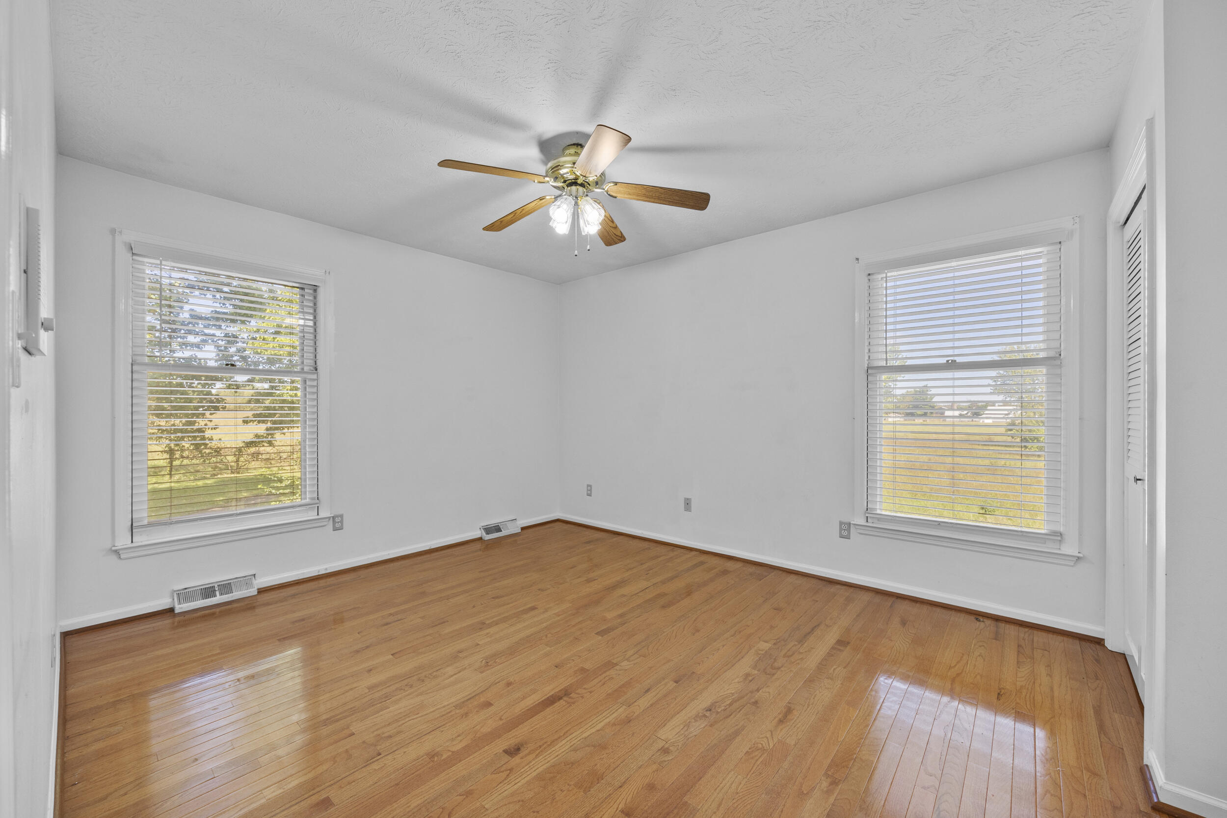 5700 Sulphur Well Road Property Photo 39