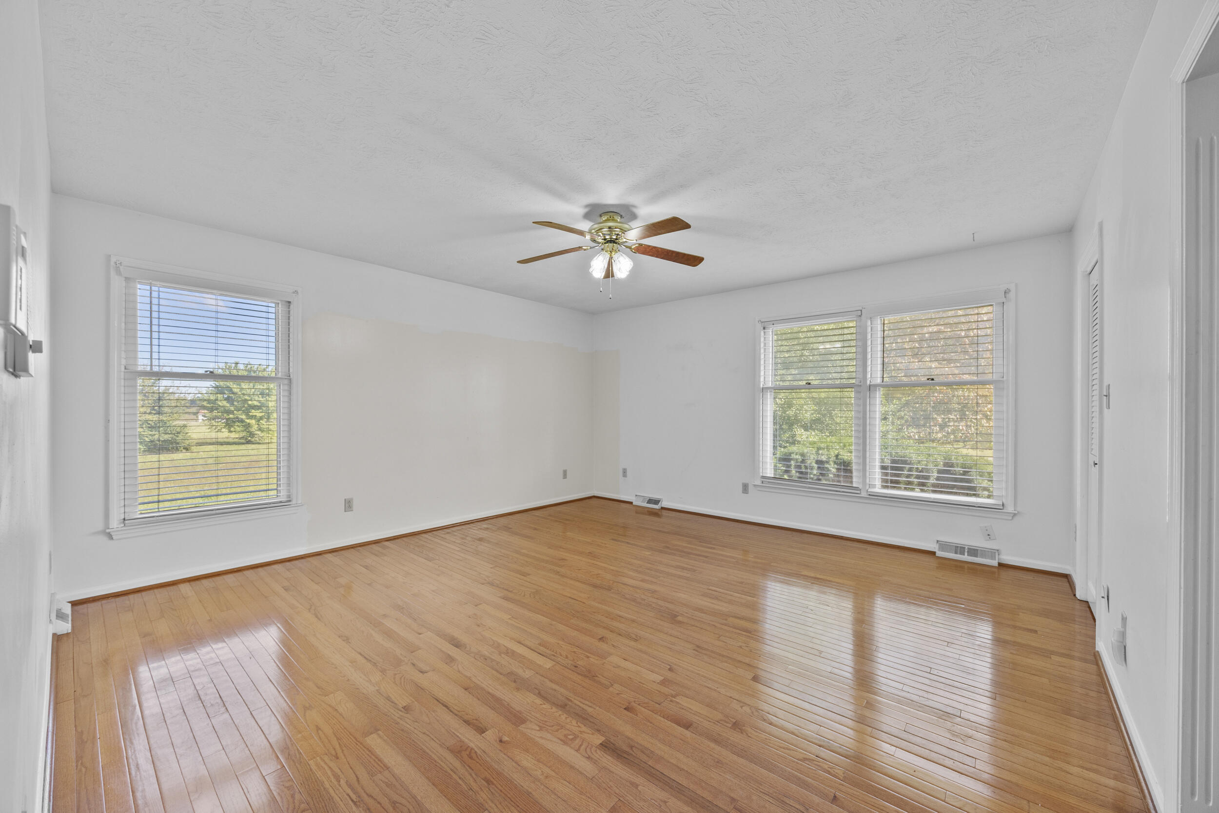5700 Sulphur Well Road Property Photo 44