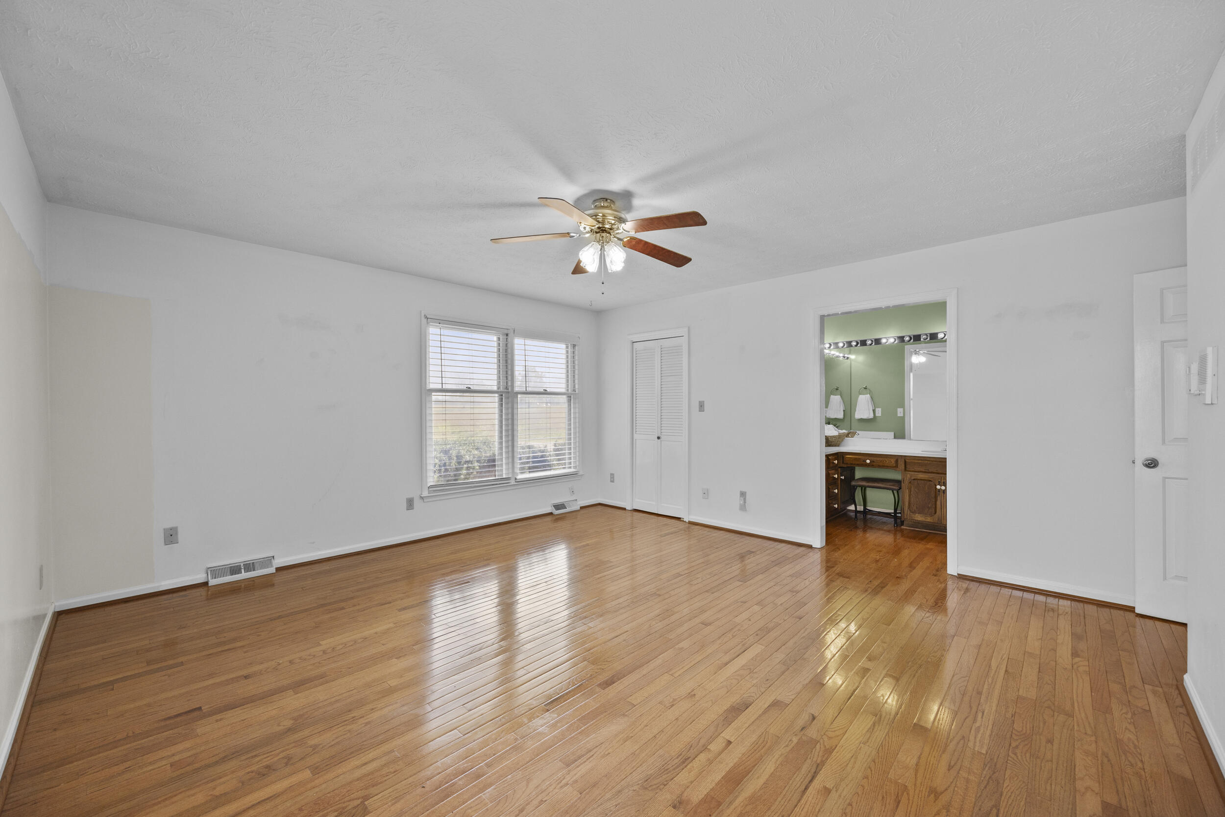 5700 Sulphur Well Road Property Photo 46