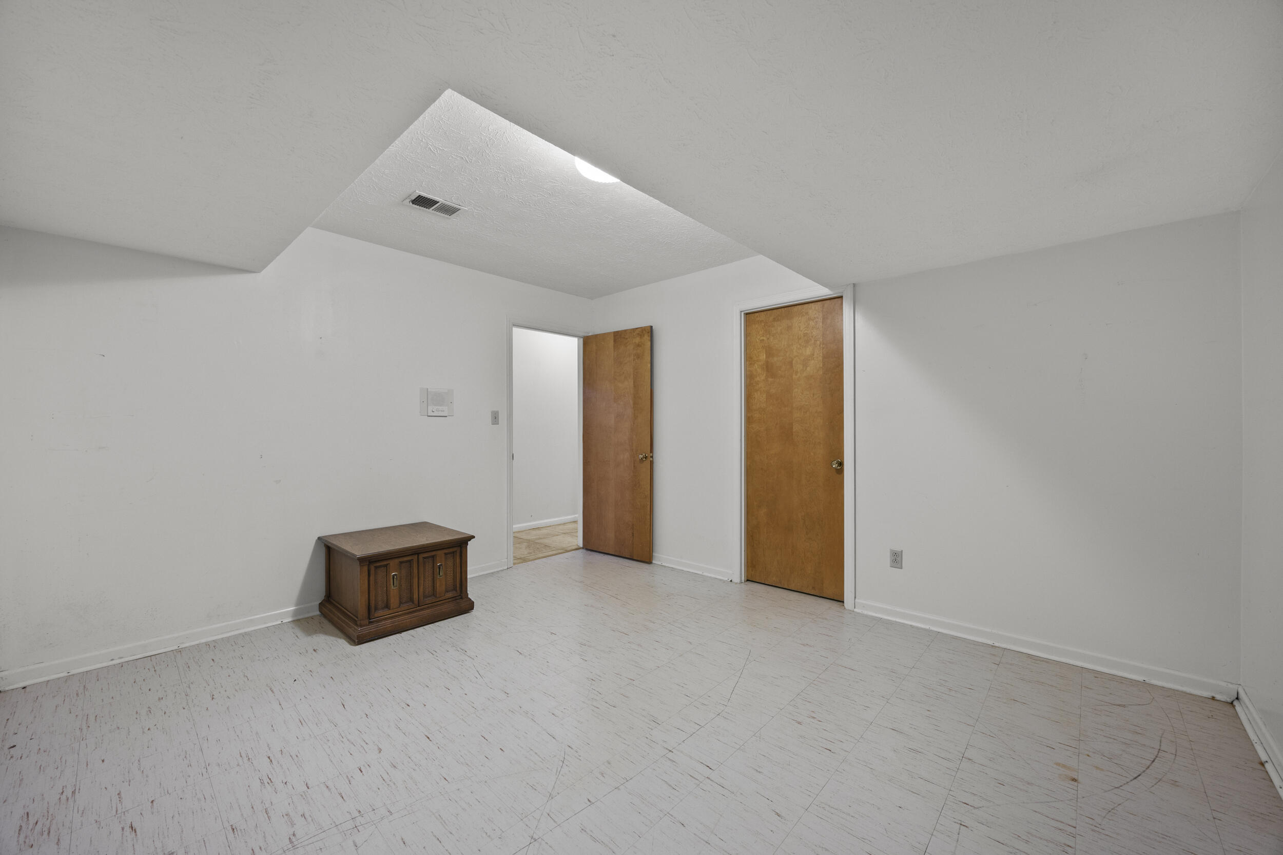 5700 Sulphur Well Road Property Photo 61