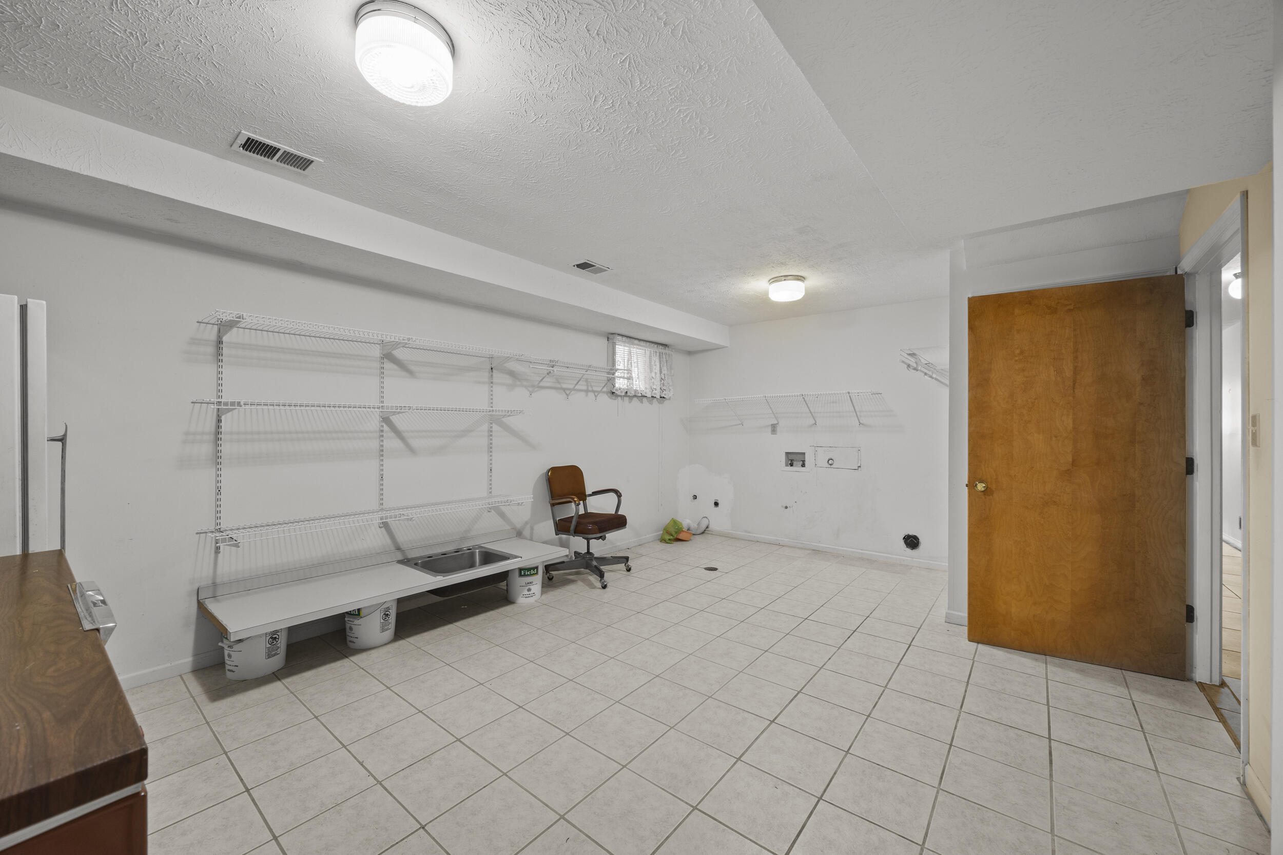 5700 Sulphur Well Road Property Photo 64