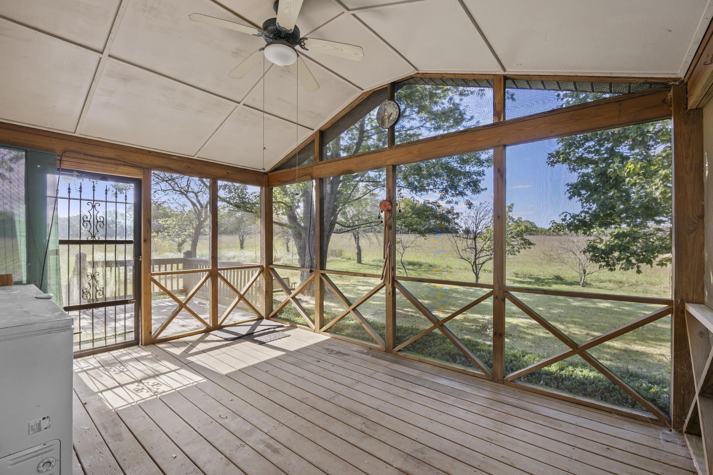 5700 Sulphur Well Road Property Photo 67