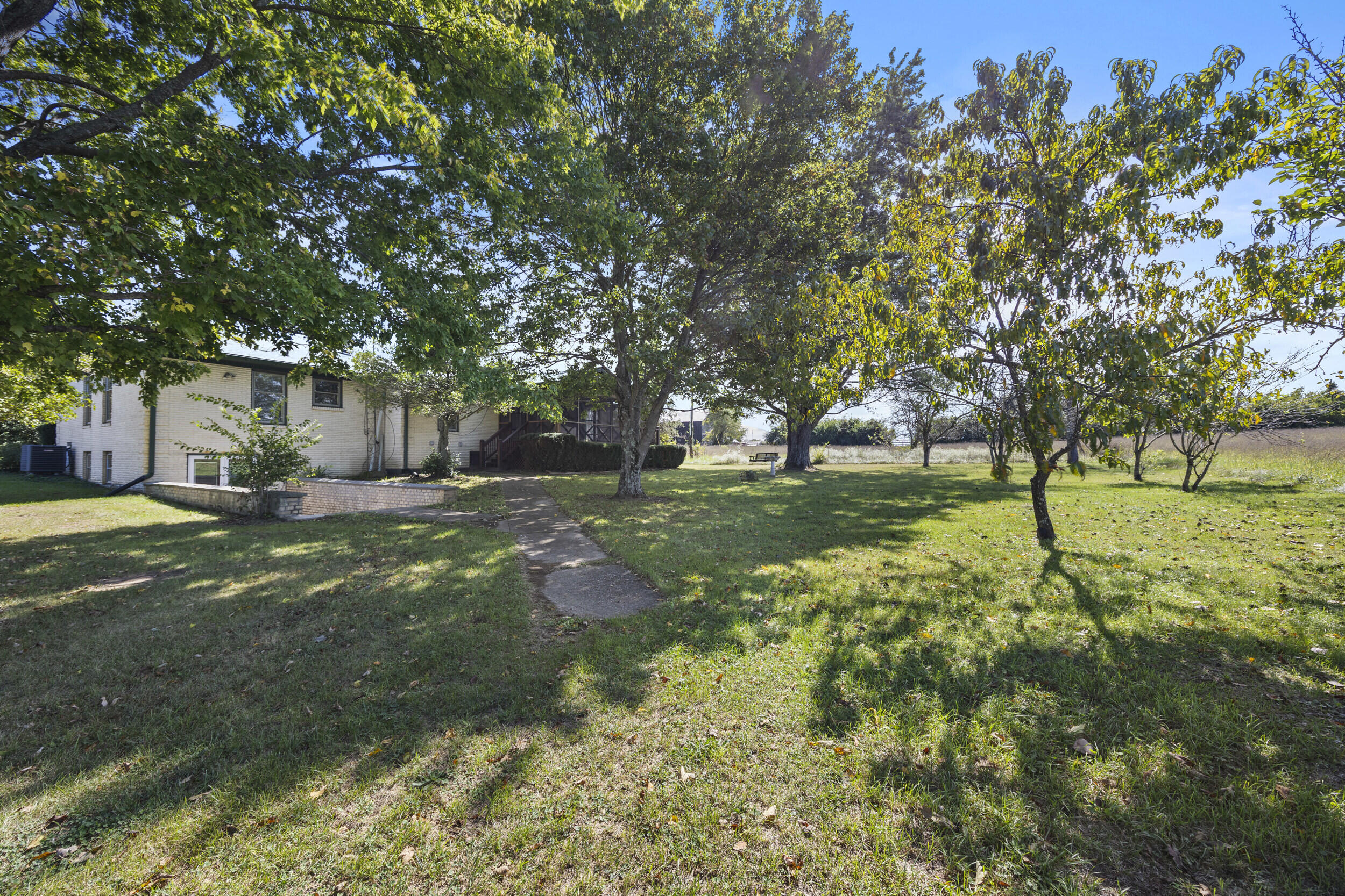 5700 Sulphur Well Road Property Photo 74