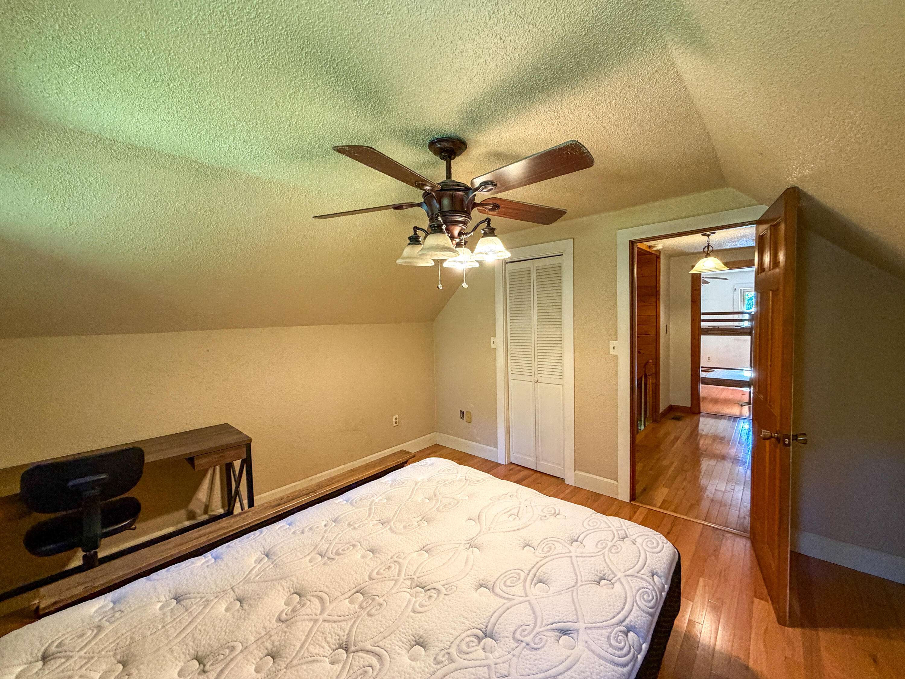 728 Ewing Creek Road Property Photo 32