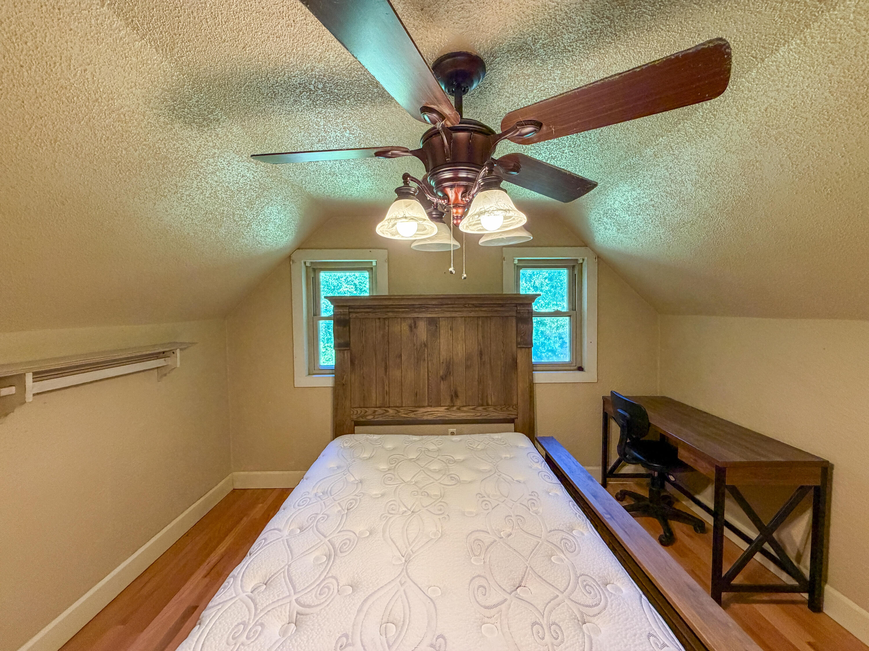 728 Ewing Creek Road Property Photo 33