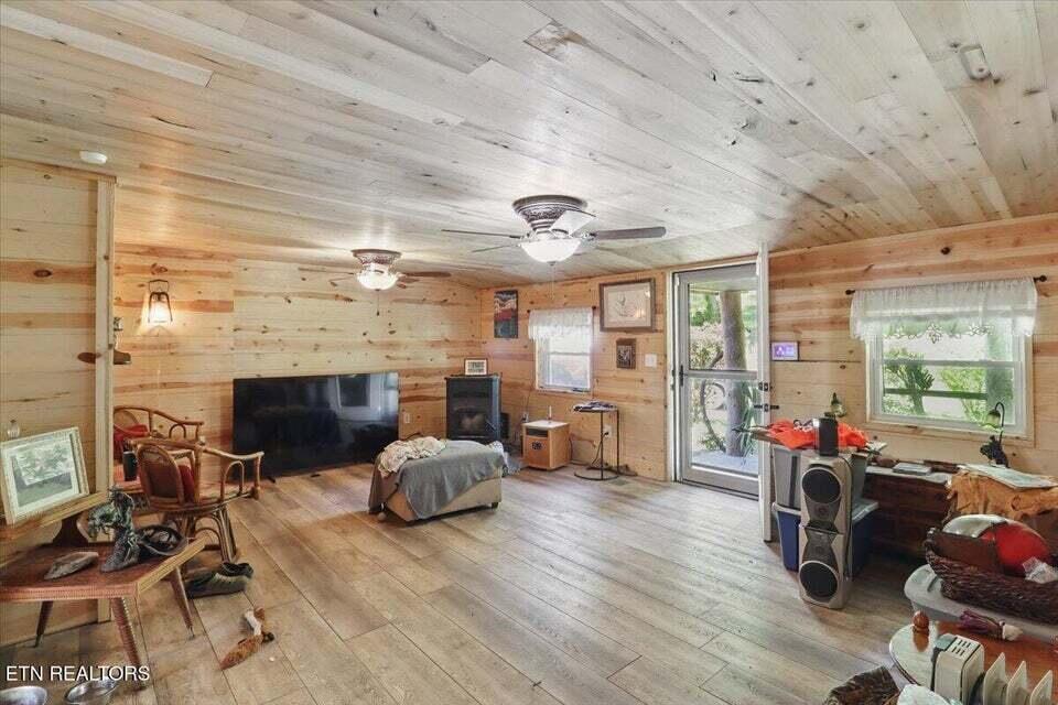 180 Stevens Branch Road Property Photo 3