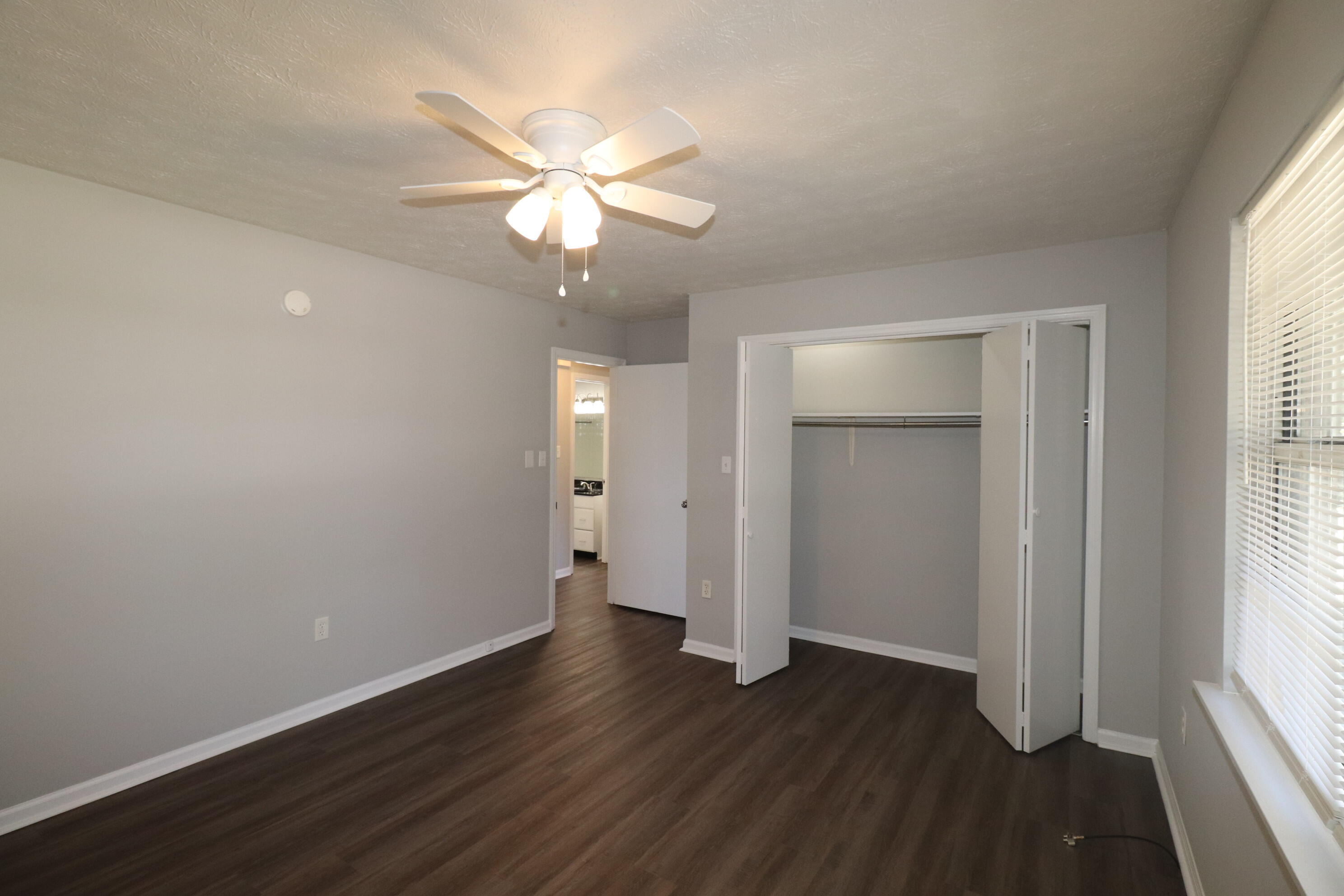 205 Ridgewood Drive Property Photo 9