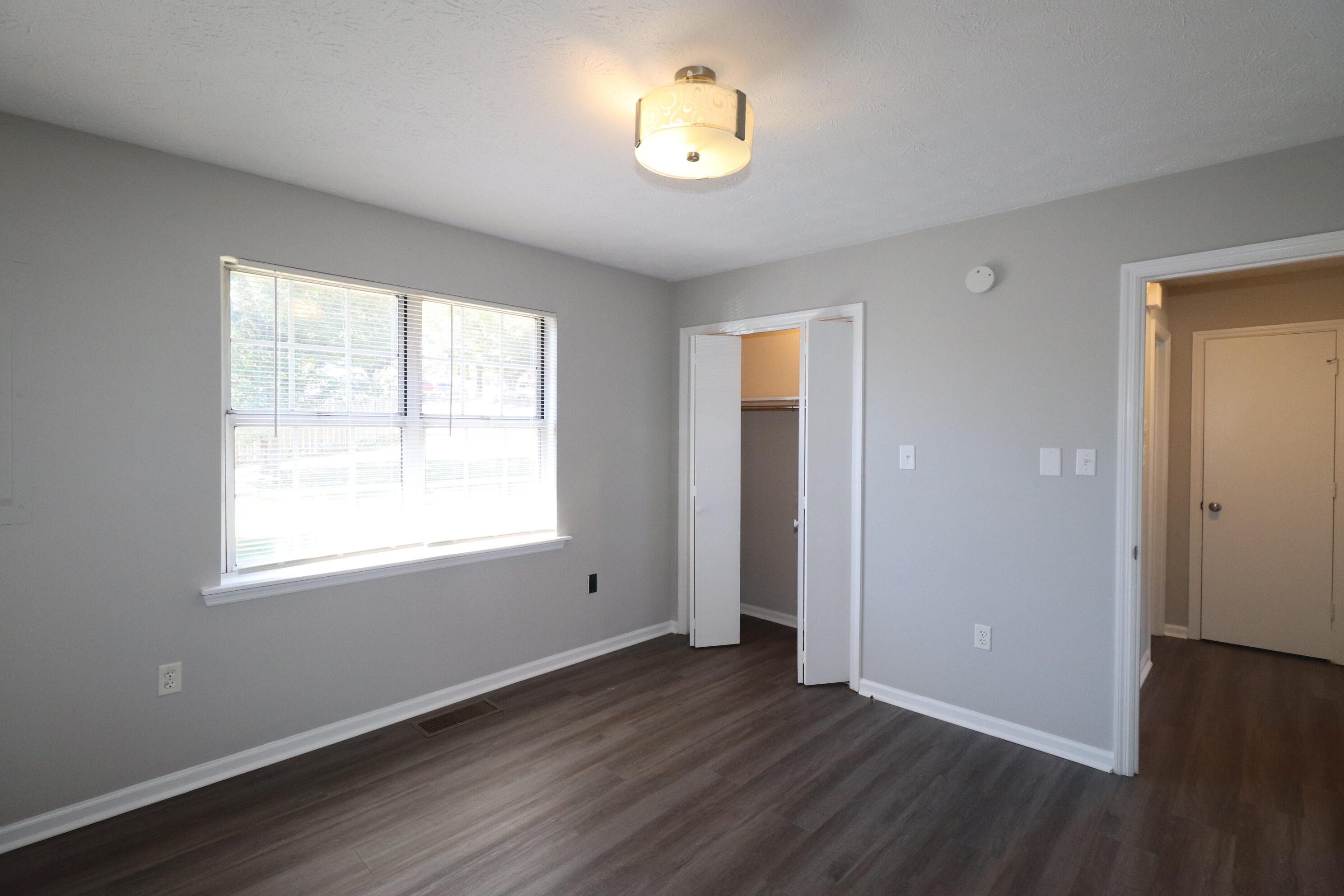 205 Ridgewood Drive Property Photo 11