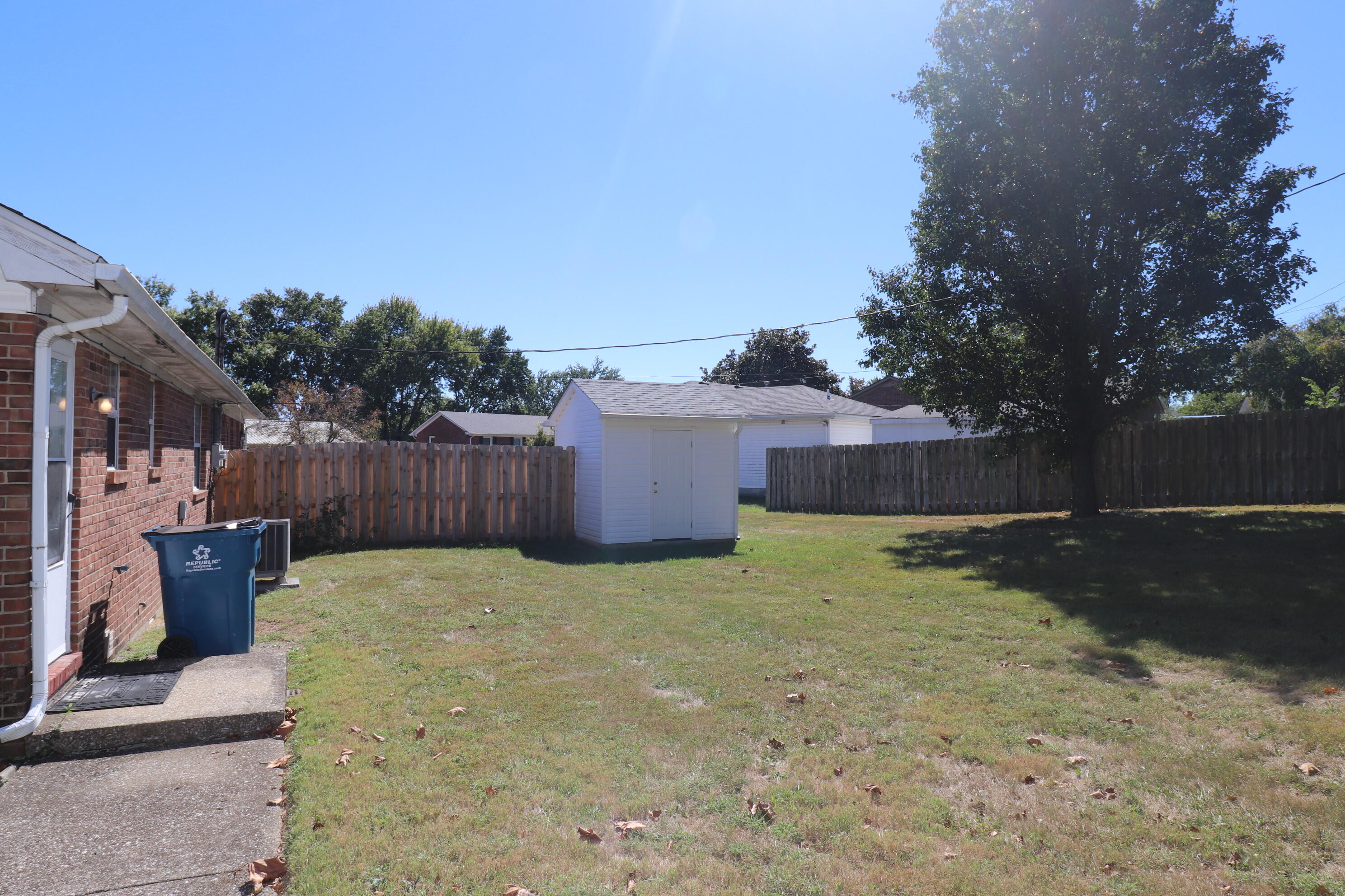 205 Ridgewood Drive Property Photo 13