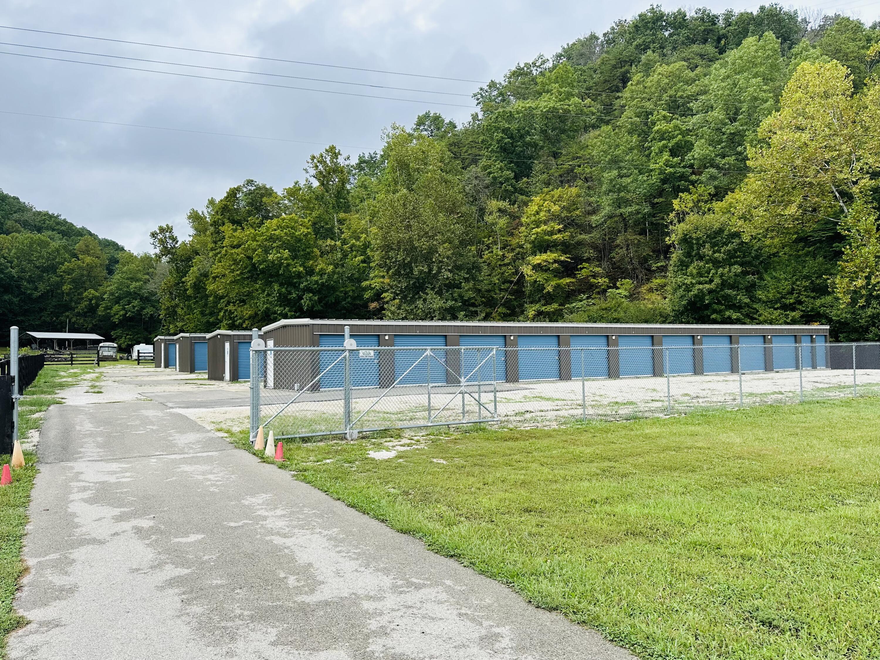 2172 Us-60 Property Photo 3