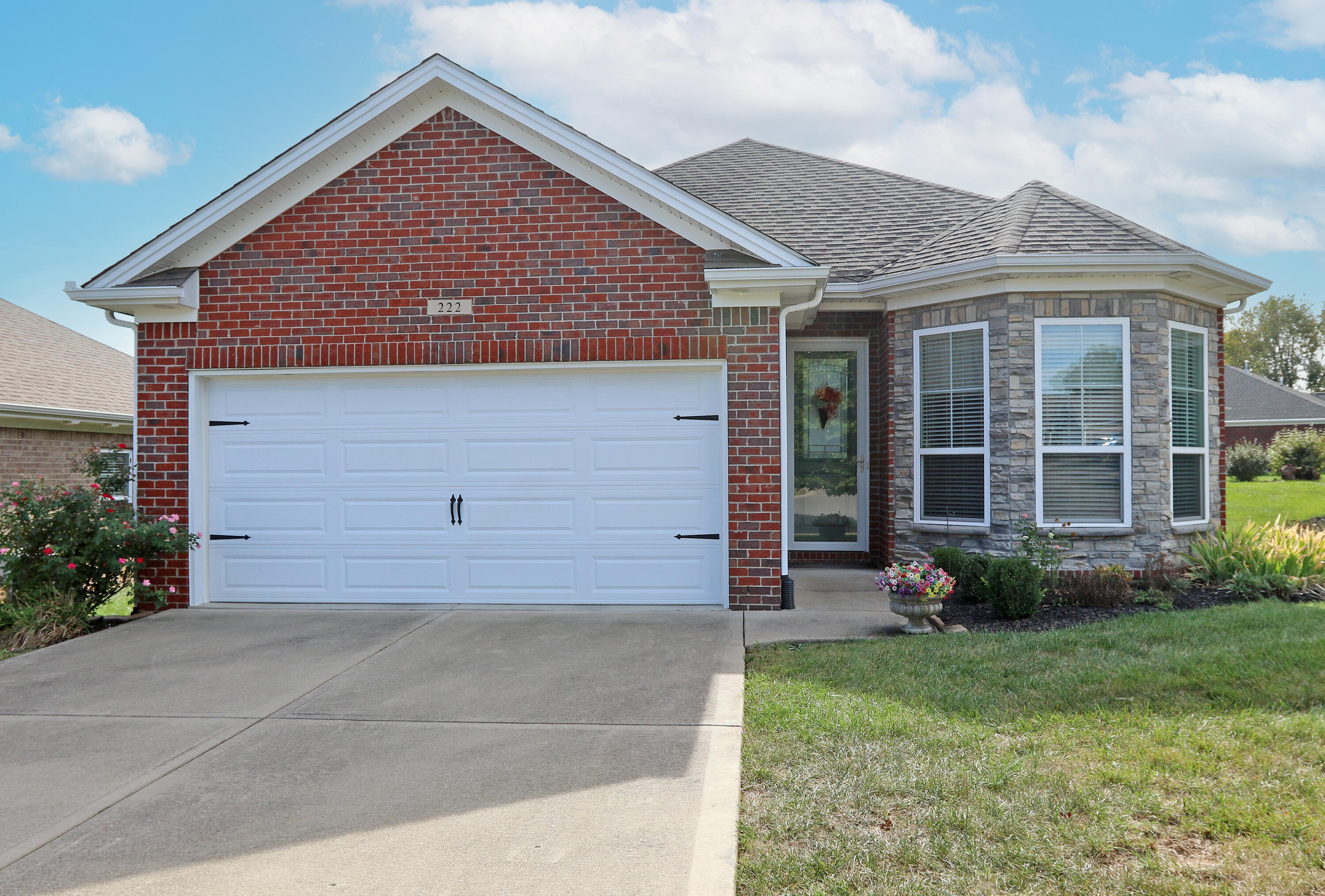 222 Ikebana Drive Property Photo 1