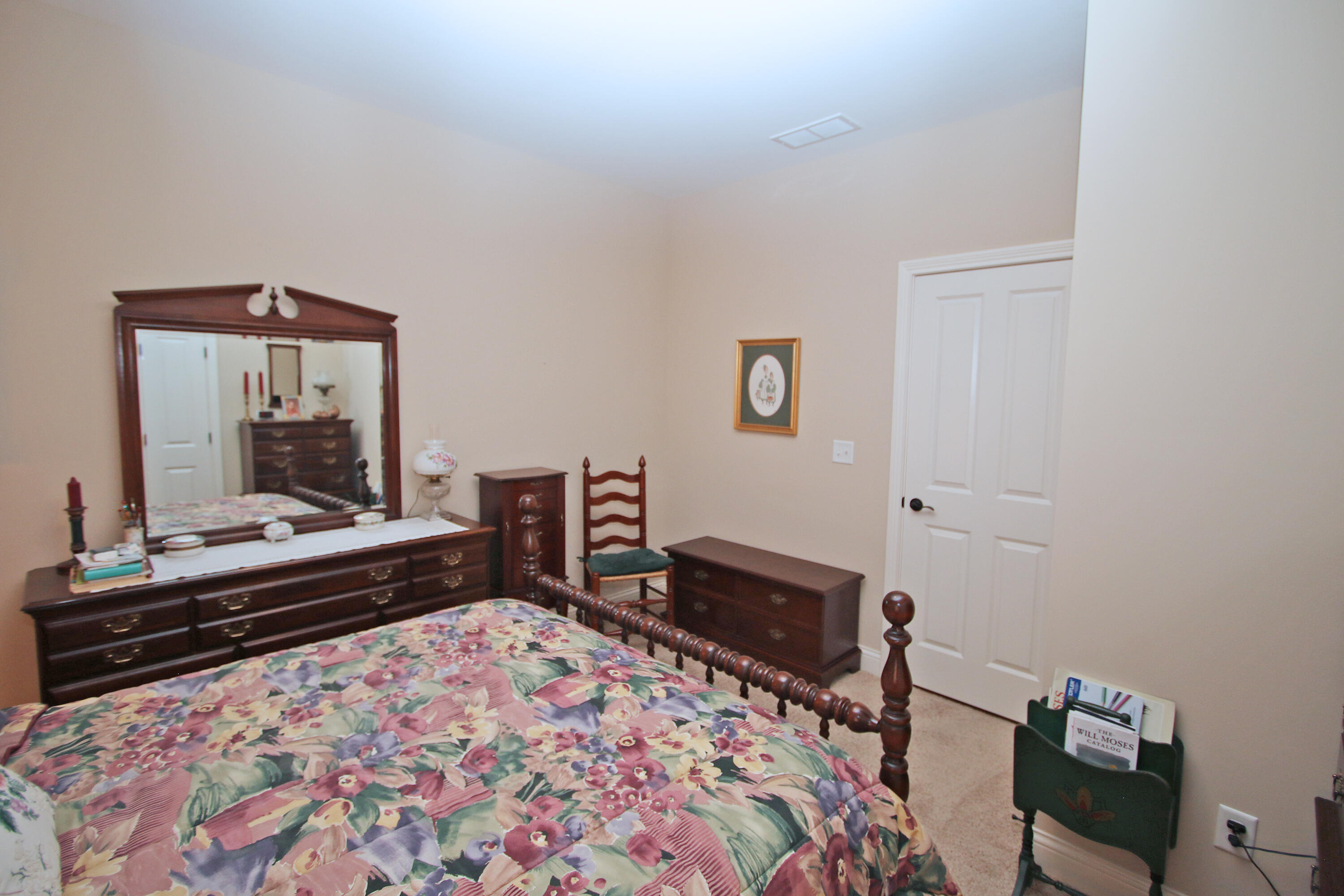 222 Ikebana Drive Property Photo 24