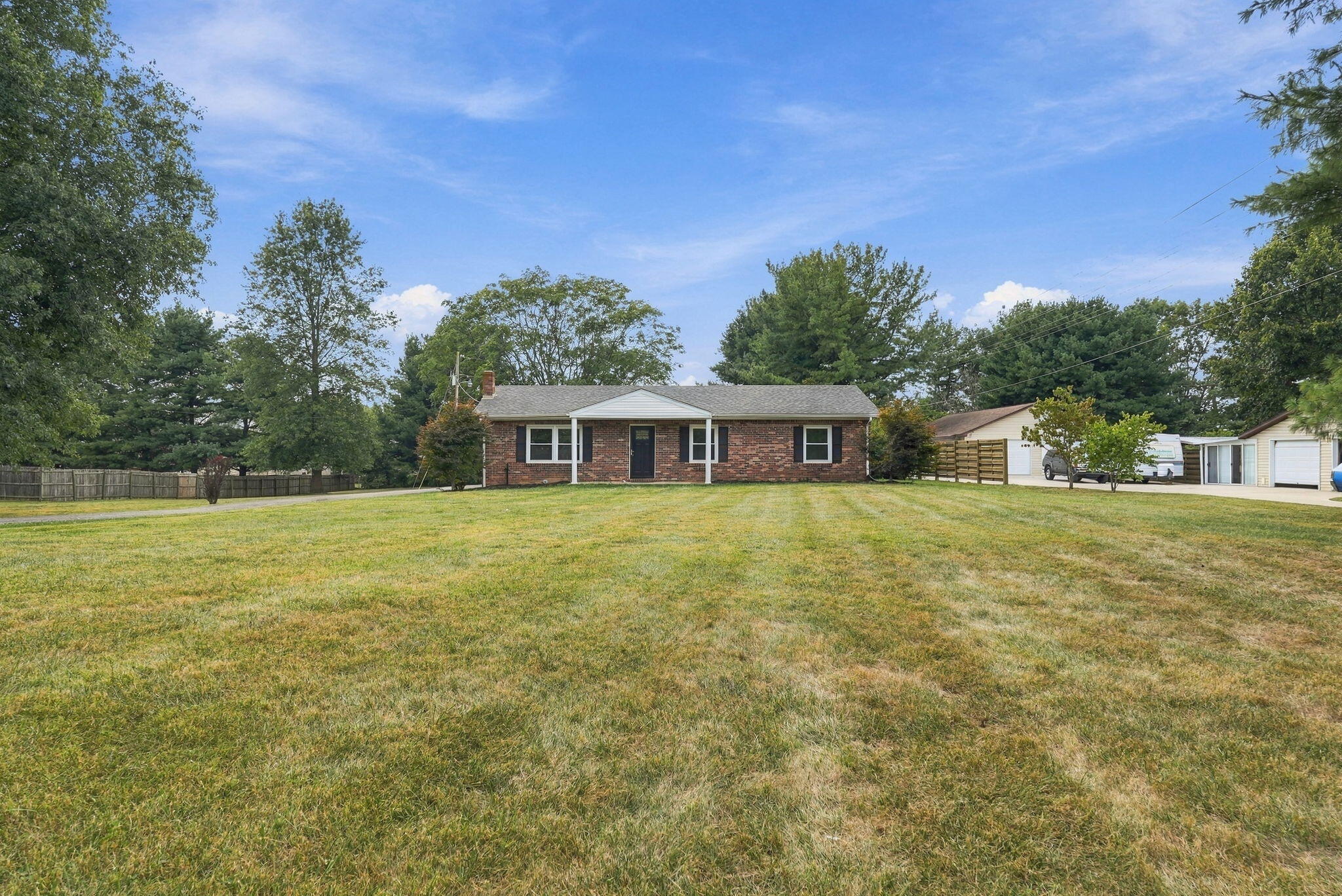 840 Old Lair Road Property Photo 3