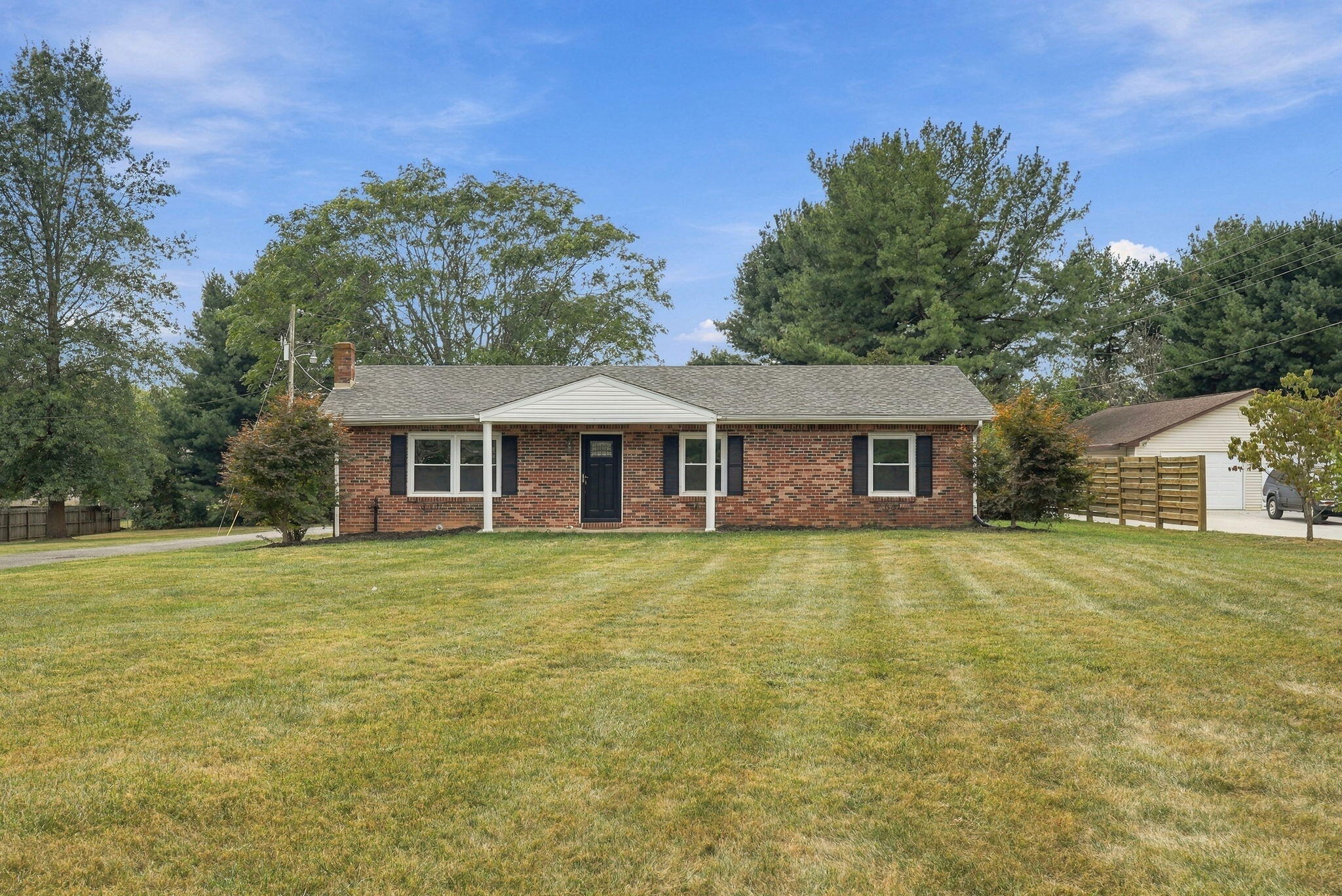 840 Old Lair Road Property Photo 4