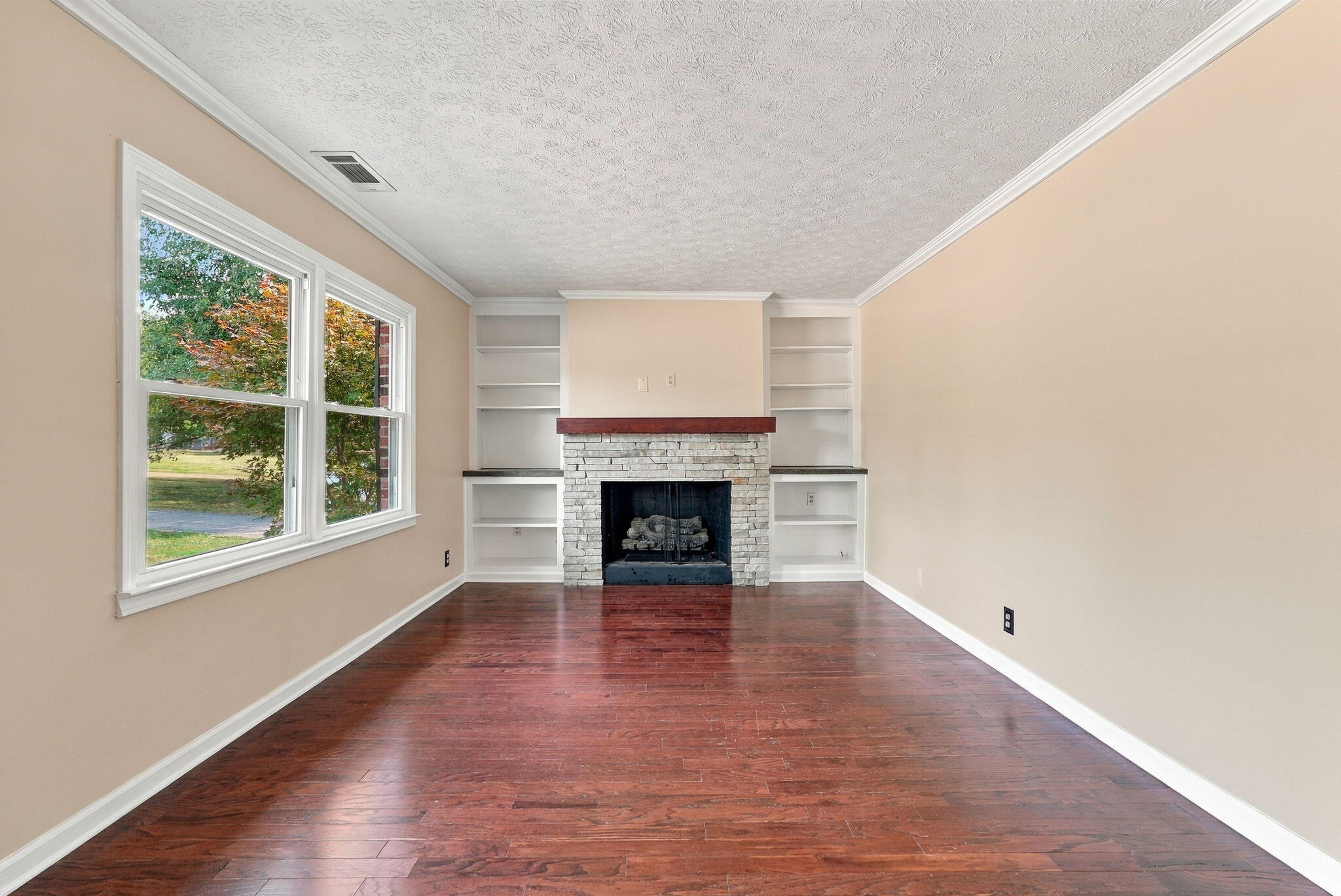 840 Old Lair Road Property Photo 6