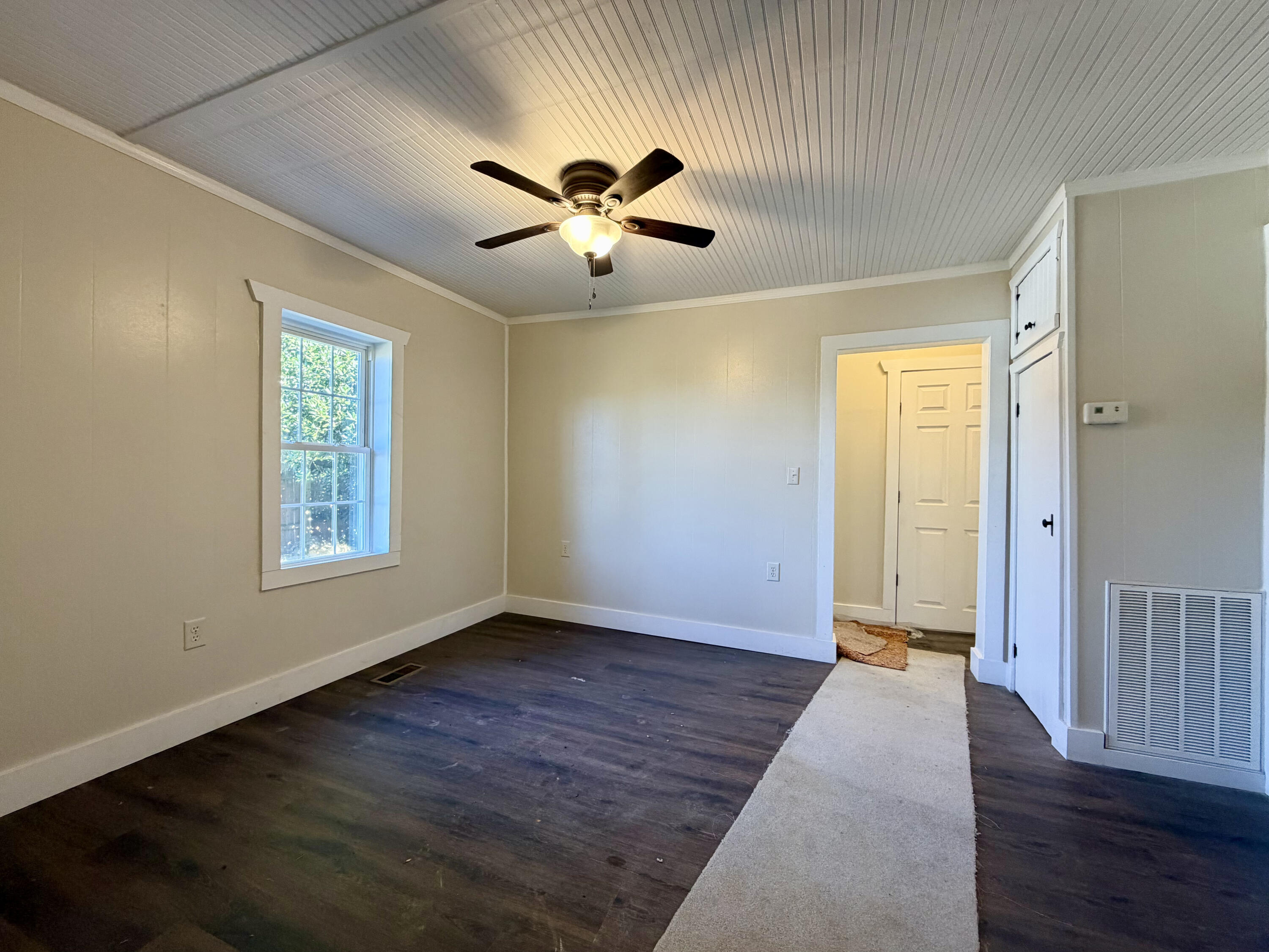 105 Oakley Street Property Photo 3