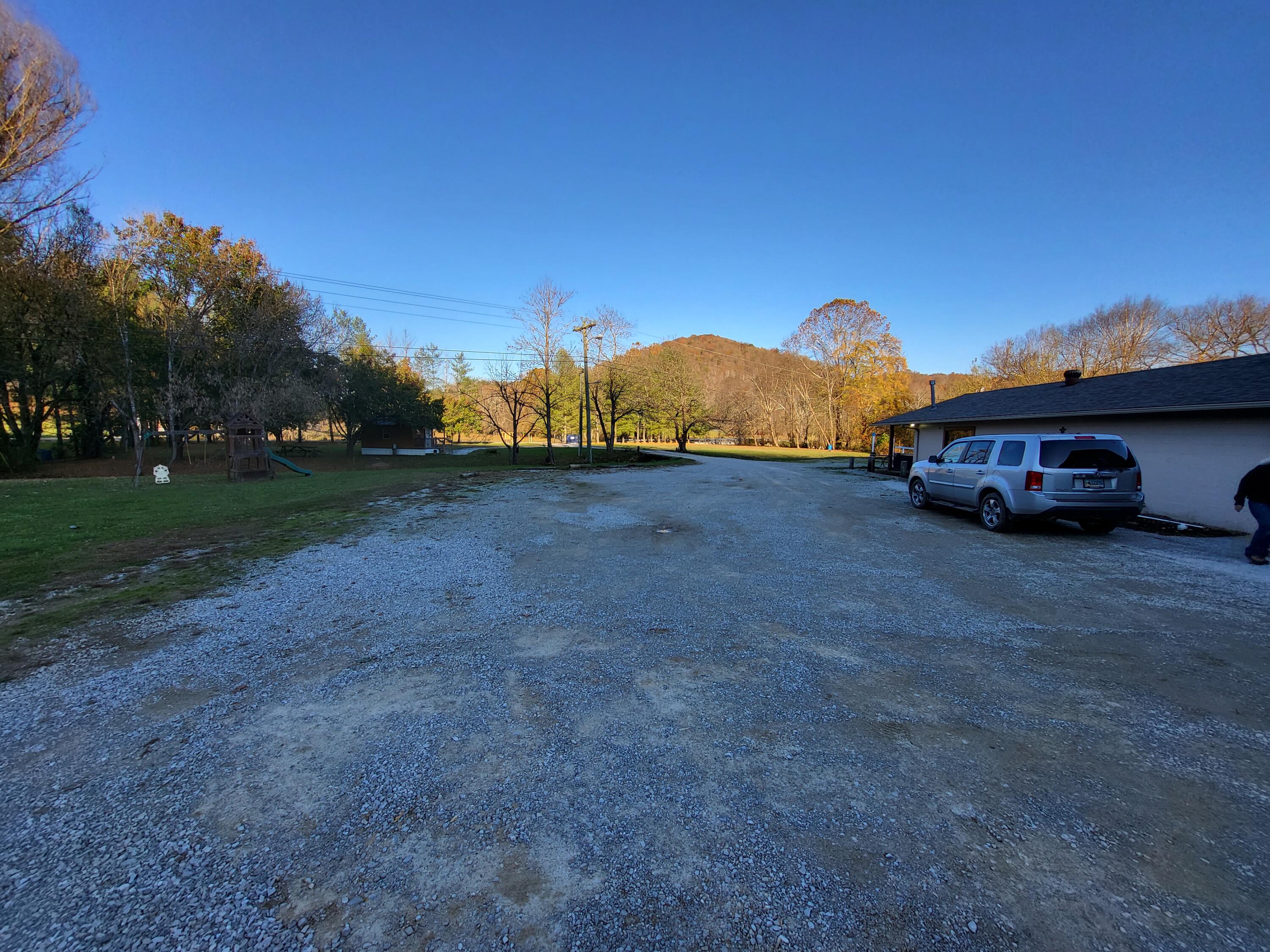 213 Ky-1232 Highway Property Photo 15
