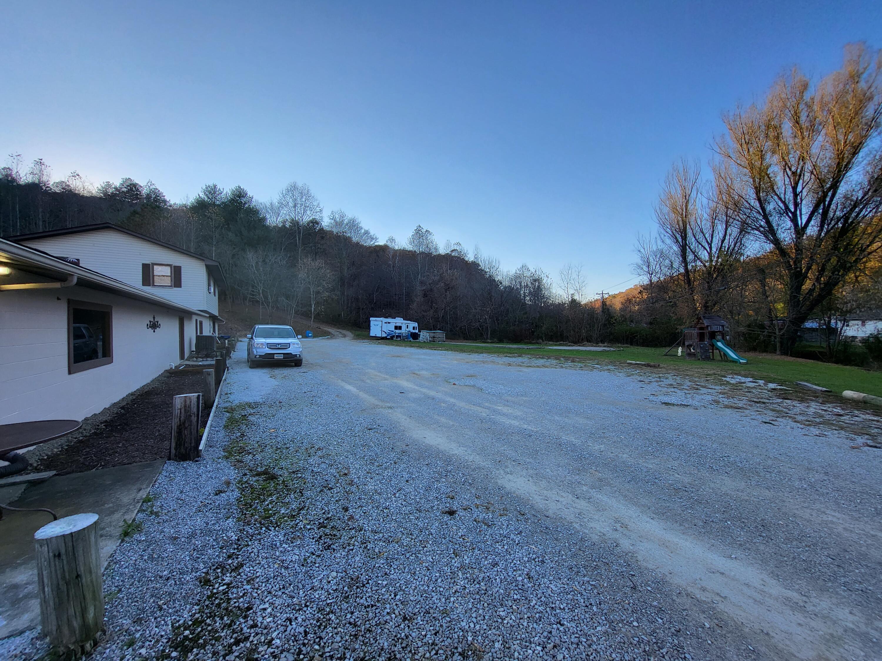 213 Ky-1232 Highway Property Photo 16