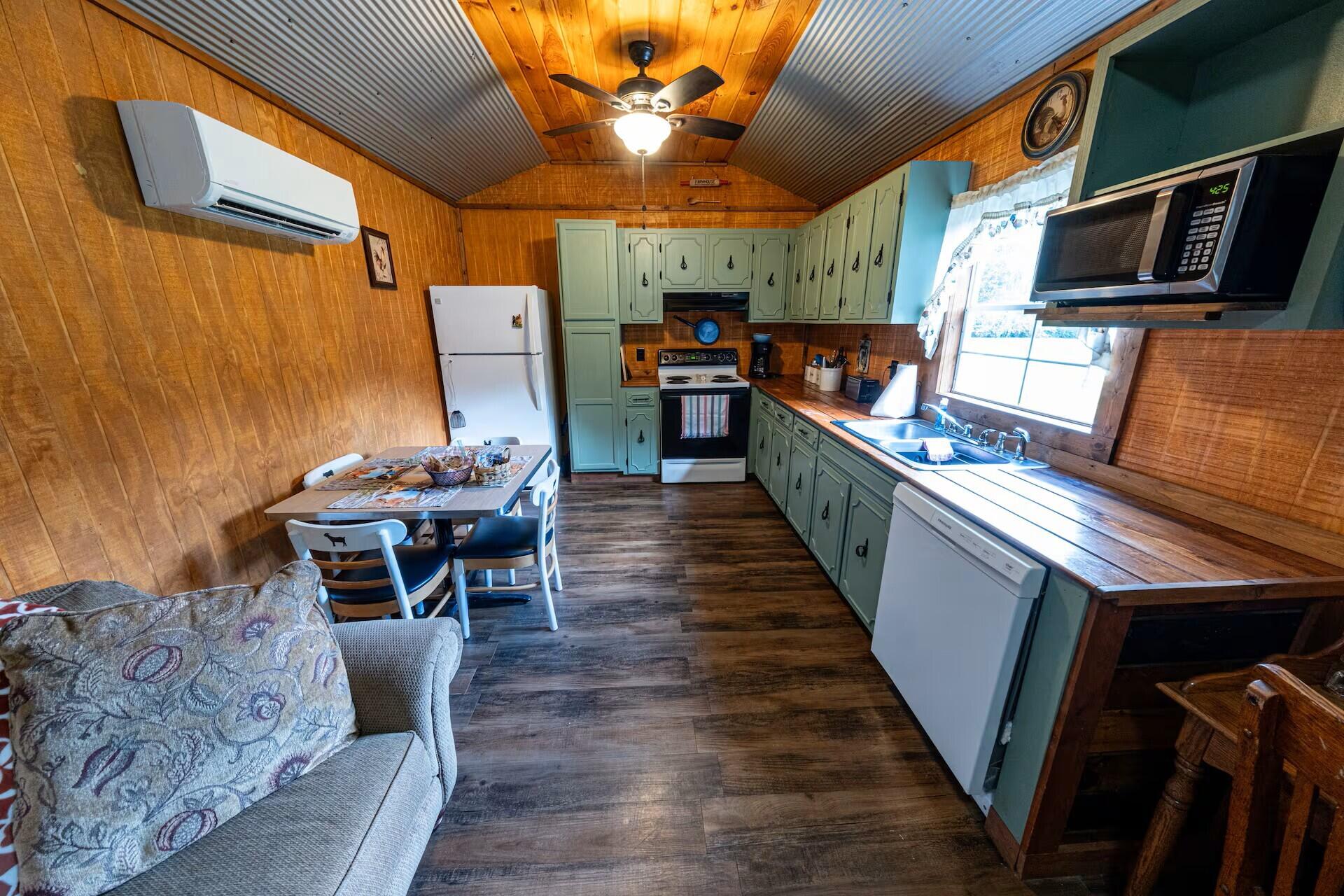 213 Ky-1232 Highway Property Photo 97