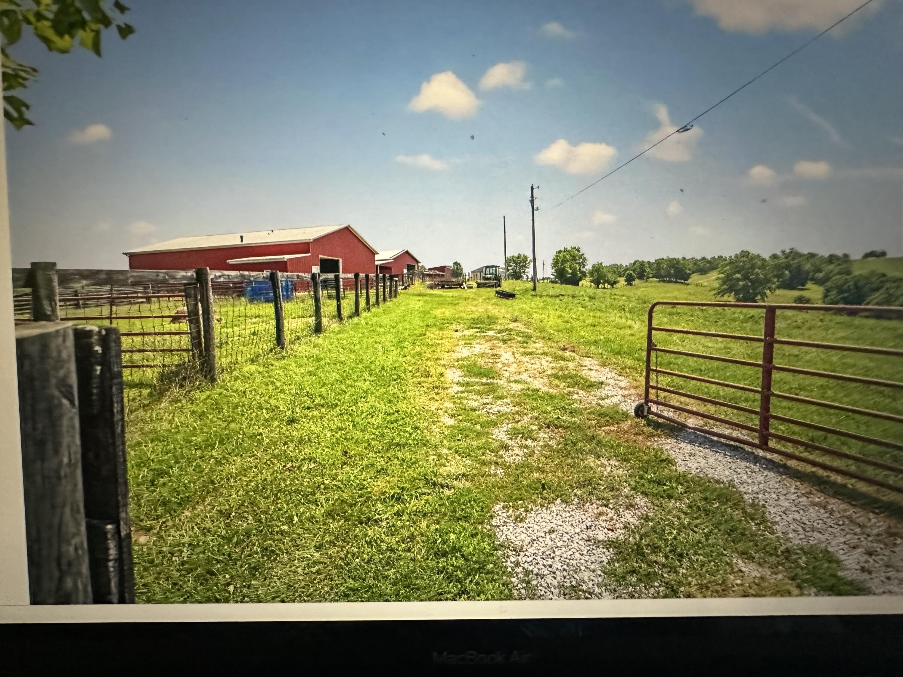 783 B Rutland Road Property Photo 25