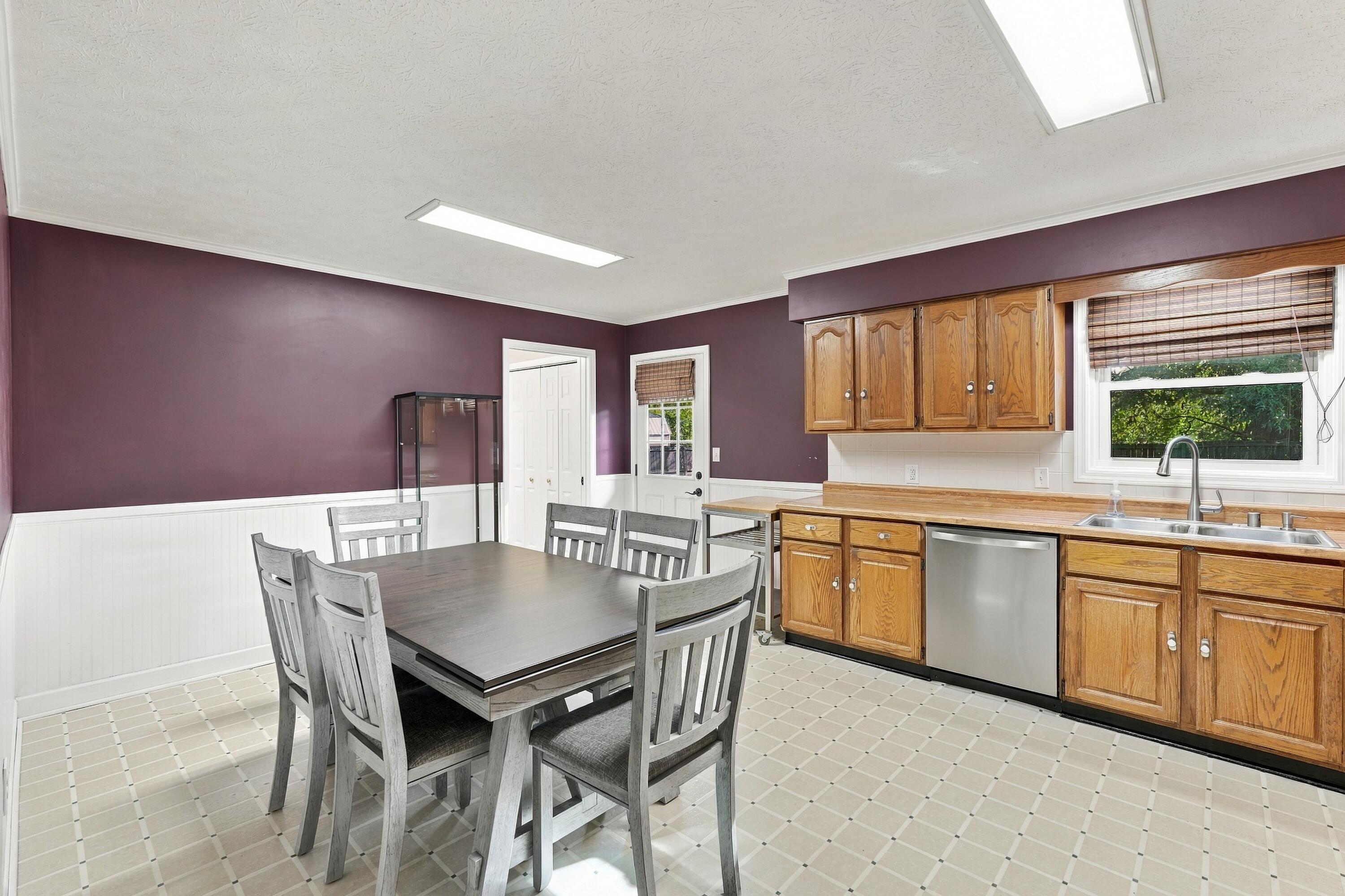 210 Chadwick Drive Property Photo 21