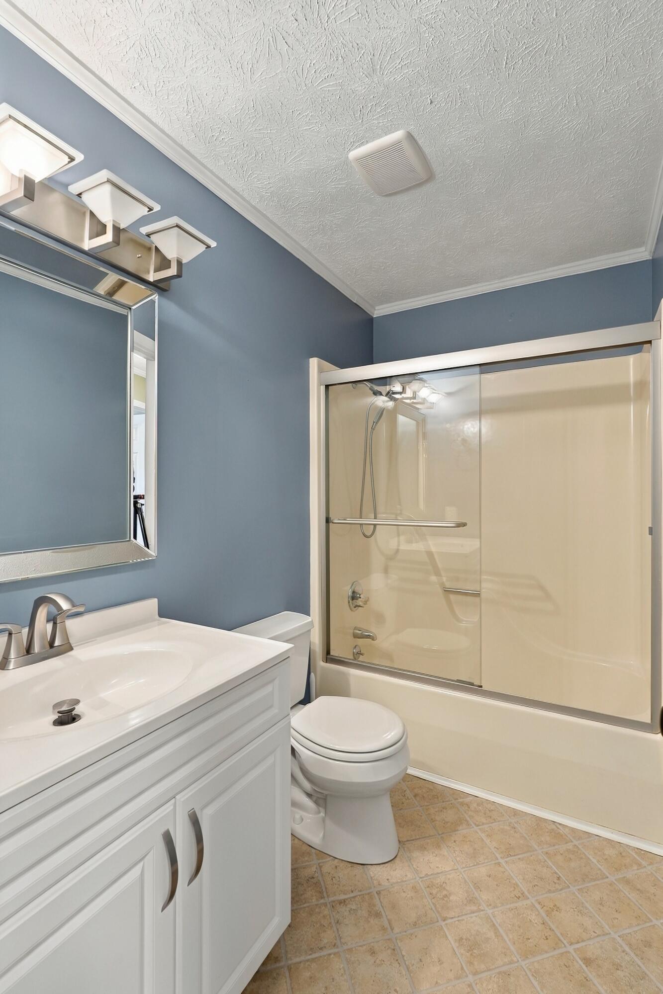 210 Chadwick Drive Property Photo 24