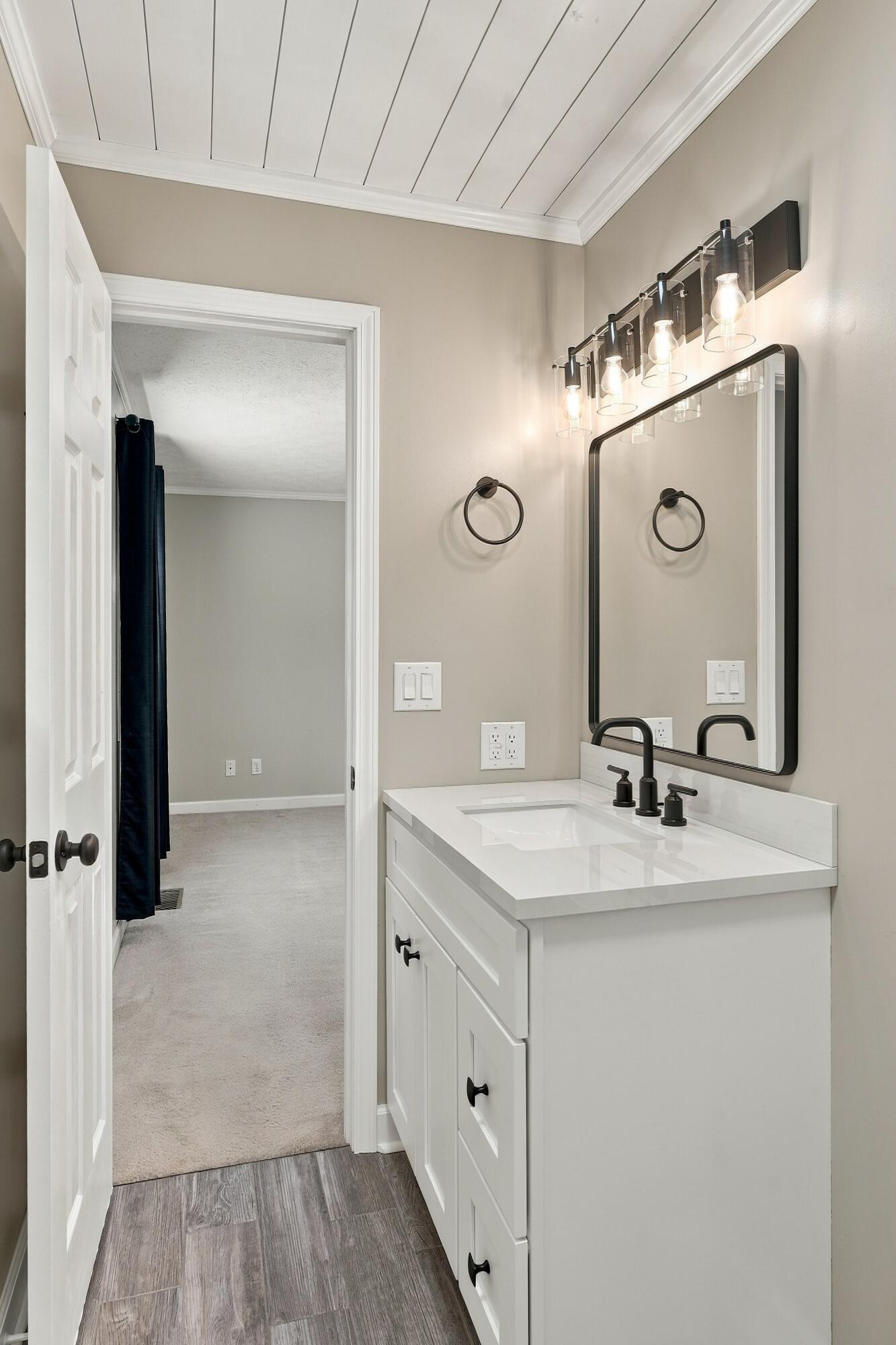 210 Chadwick Drive Property Photo 30