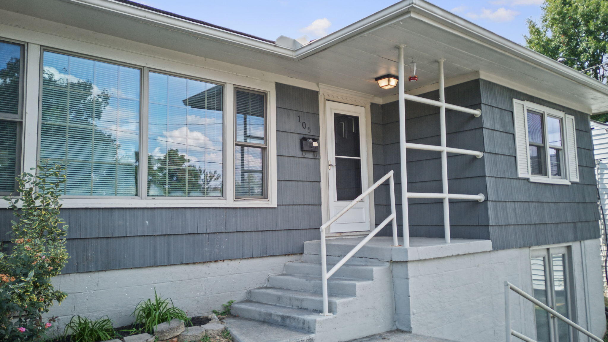 105 Bennett Place Property Photo 5