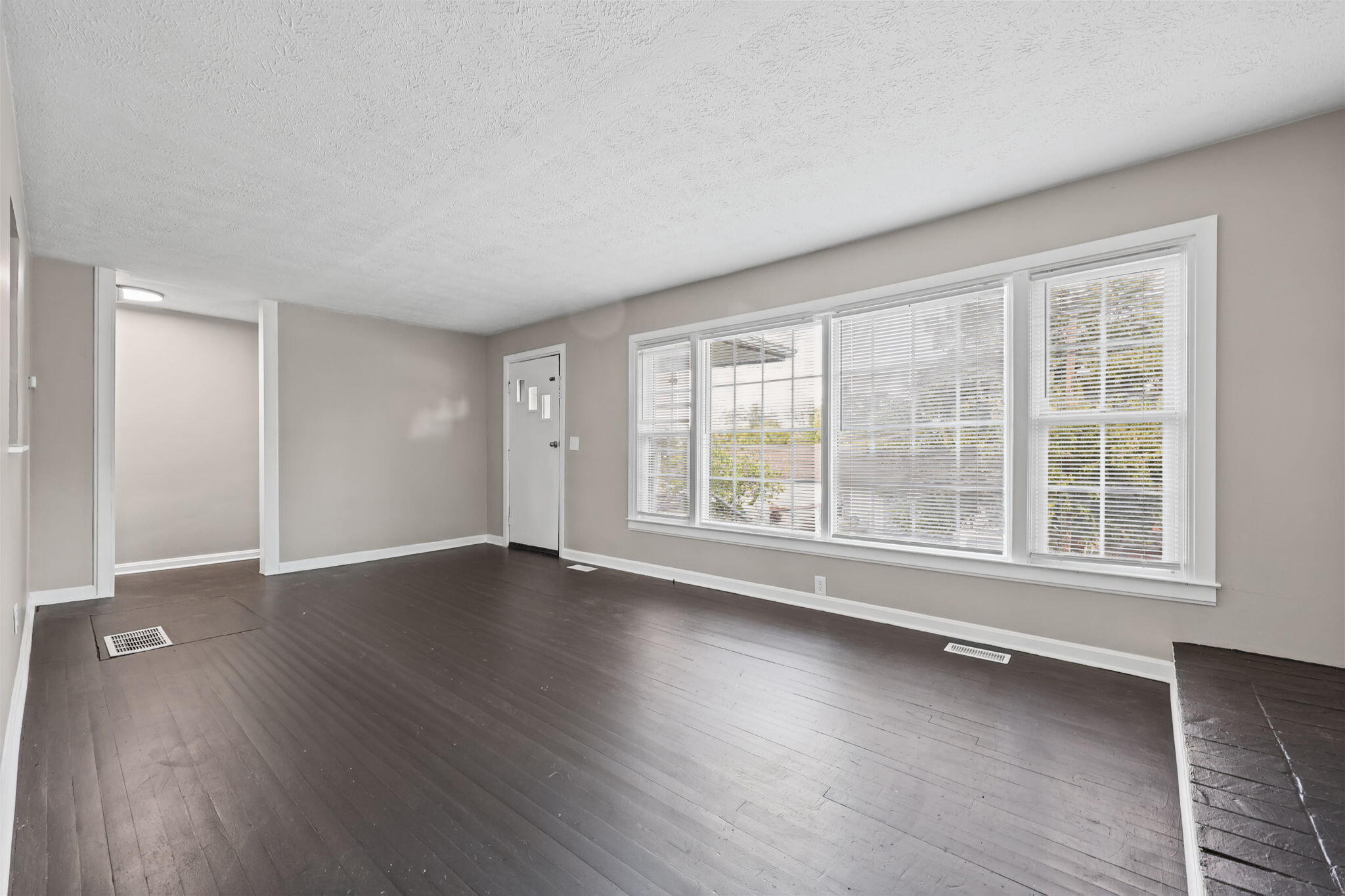 105 Bennett Place Property Photo 11