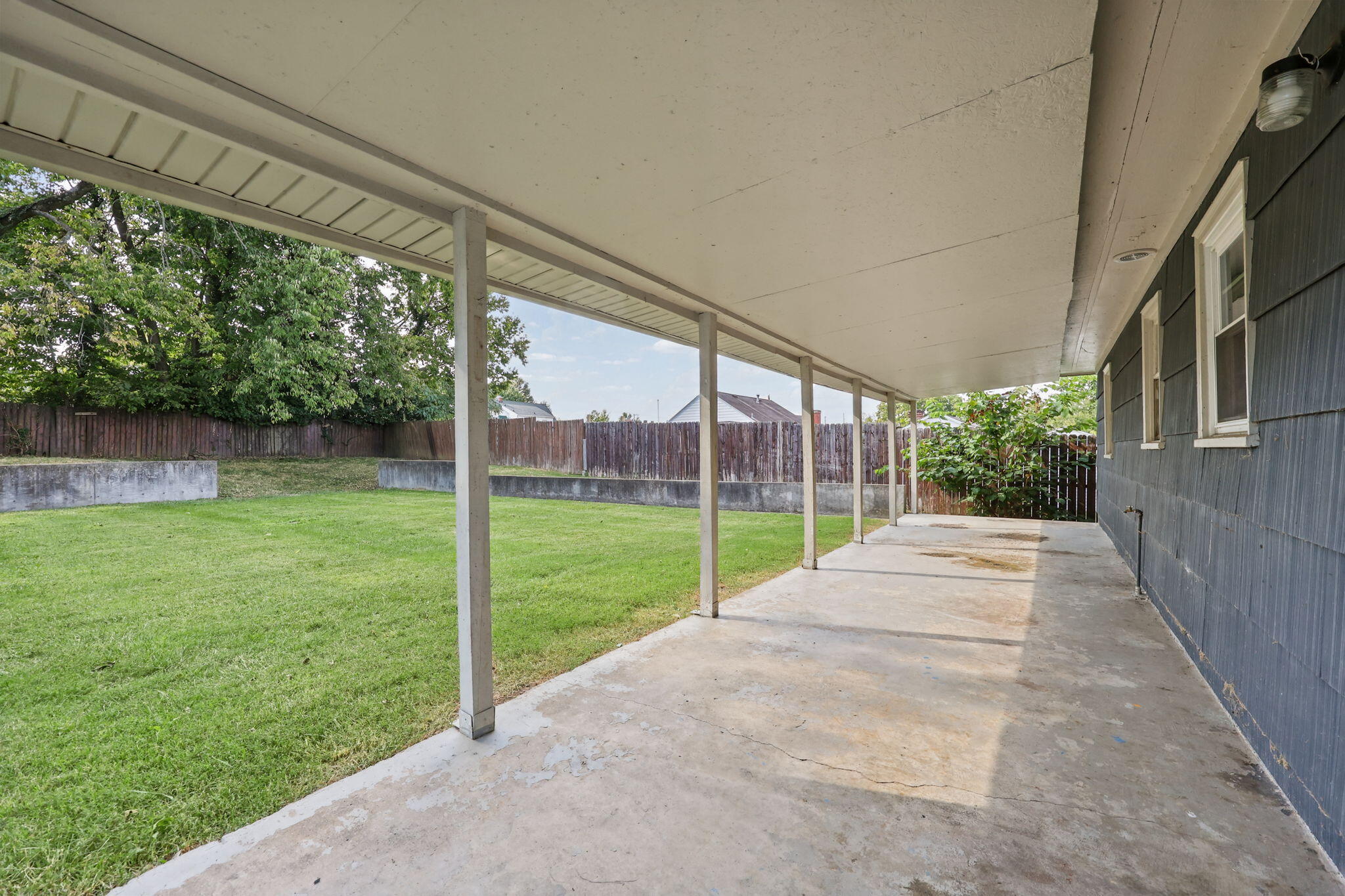 105 Bennett Place Property Photo 32