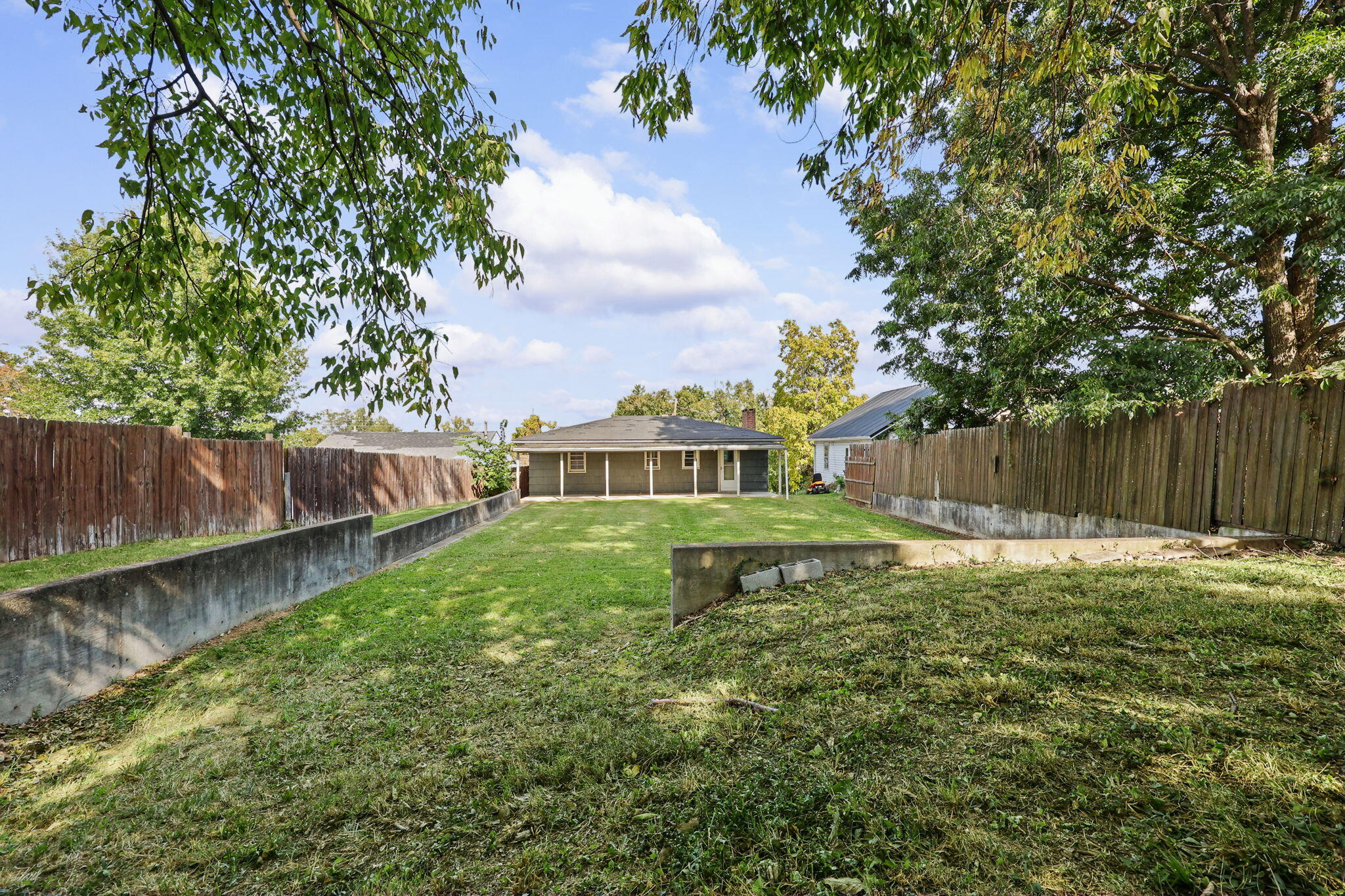 105 Bennett Place Property Photo 34