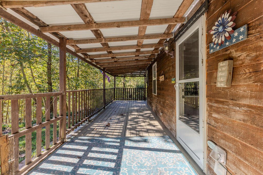 33 Aberdeen Lane Property Photo 33