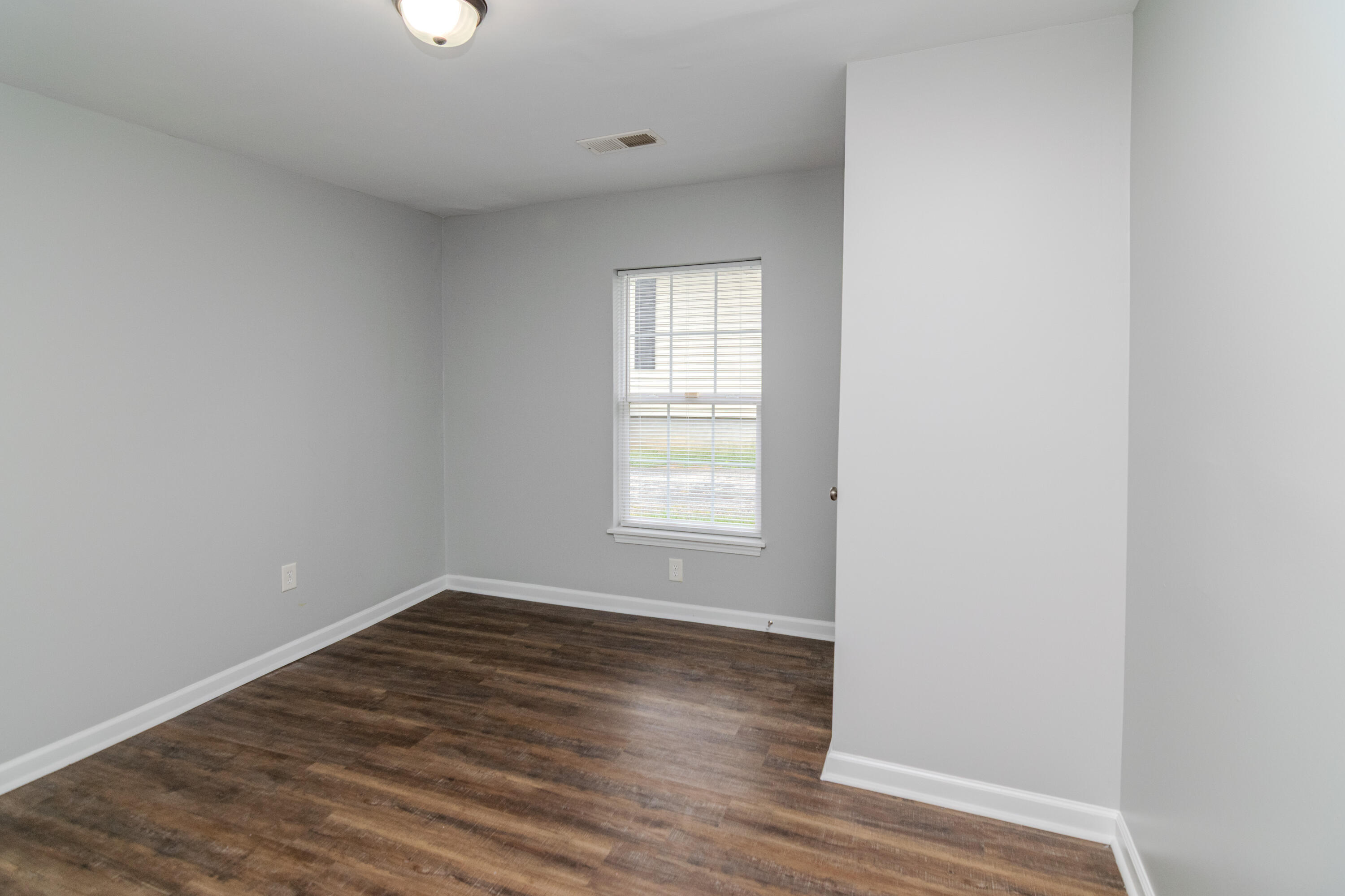 15 Maryland Avenue Property Photo 26