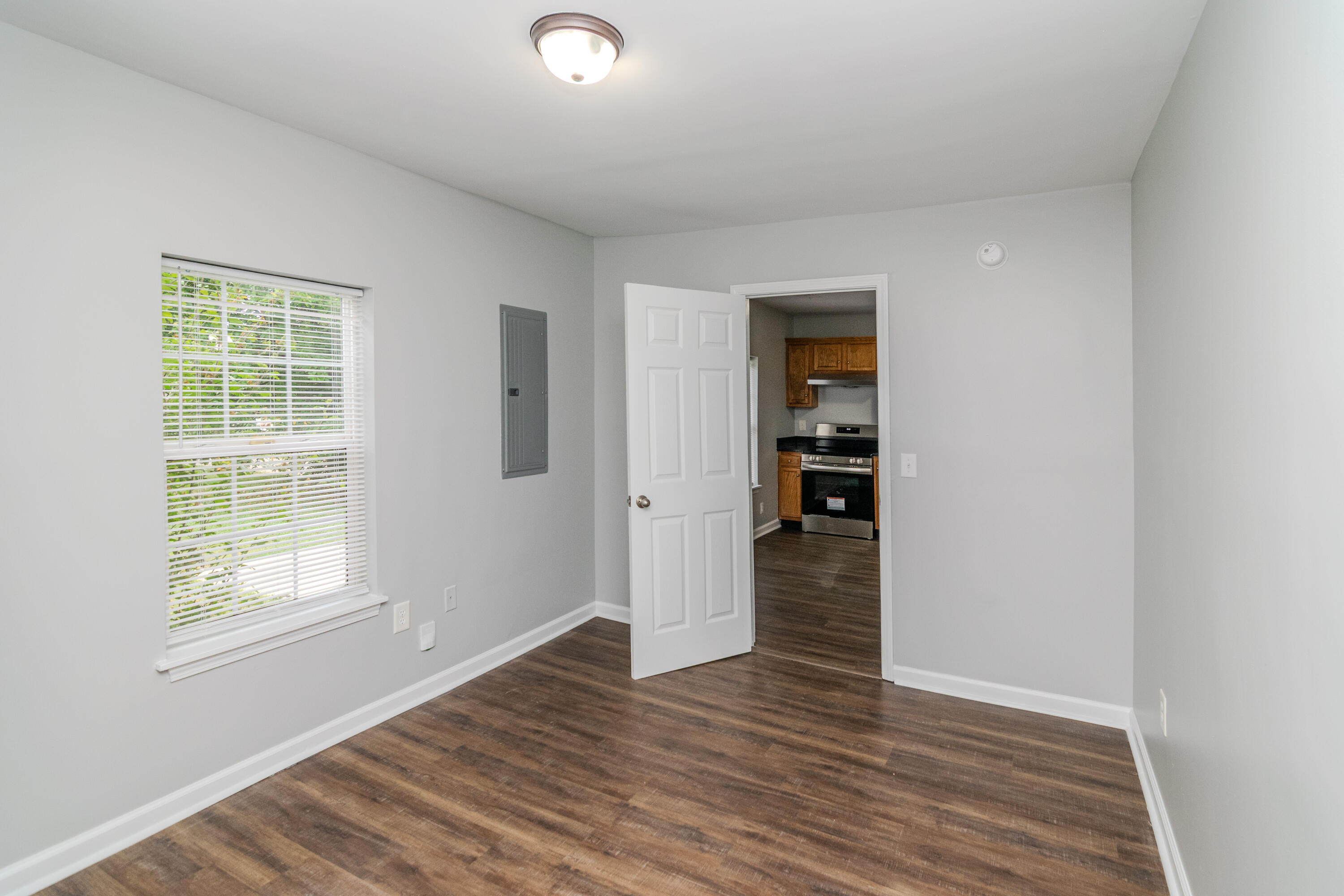 15 Maryland Avenue Property Photo 40