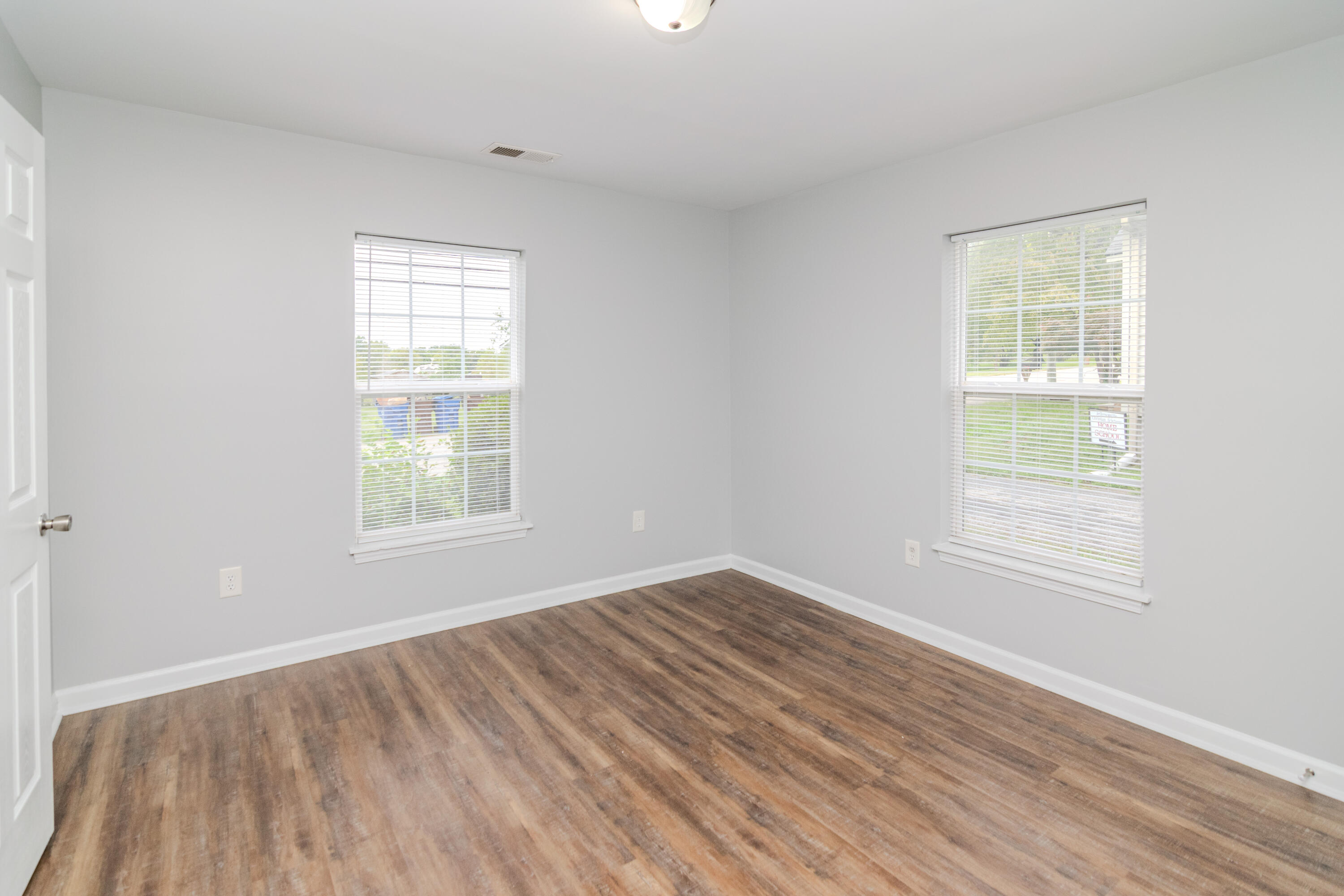 15 Maryland Avenue Property Photo 52