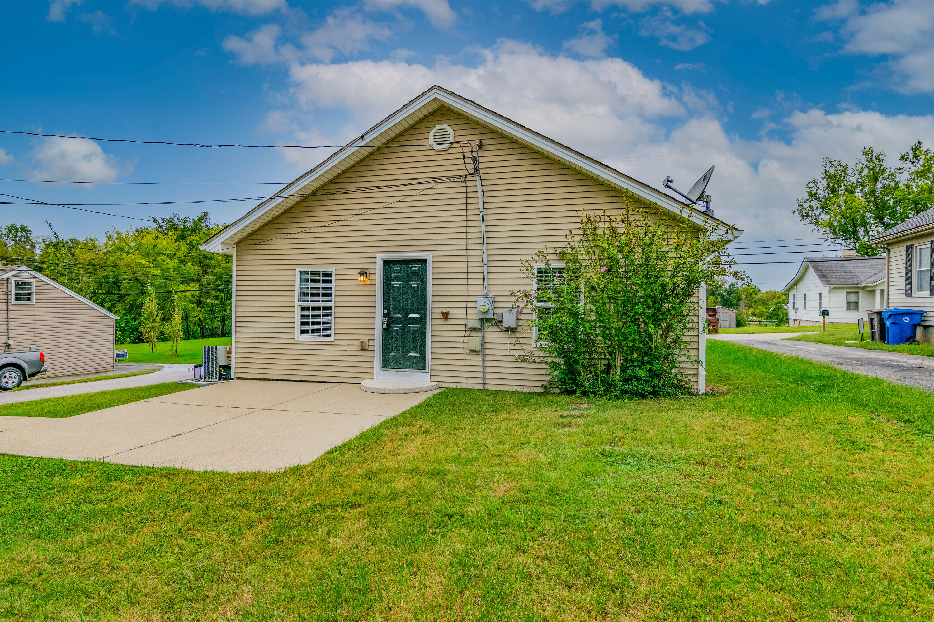 15 Maryland Avenue Property Photo 64