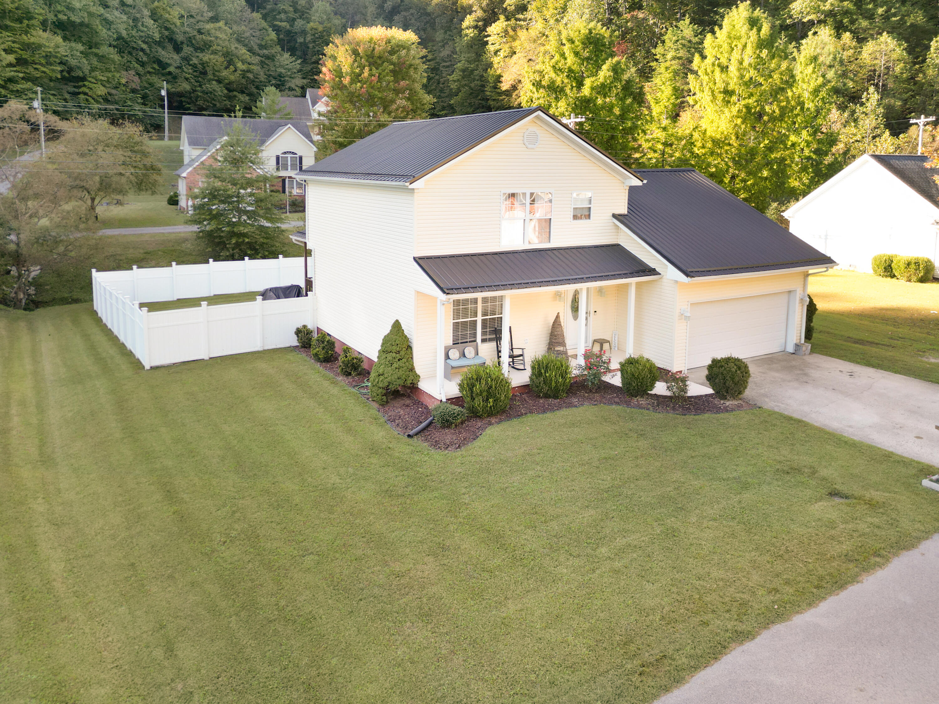 129 Stoney Brook Property Photo 3