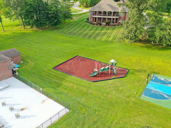 54 Oakwood Drive Property Photo 12
