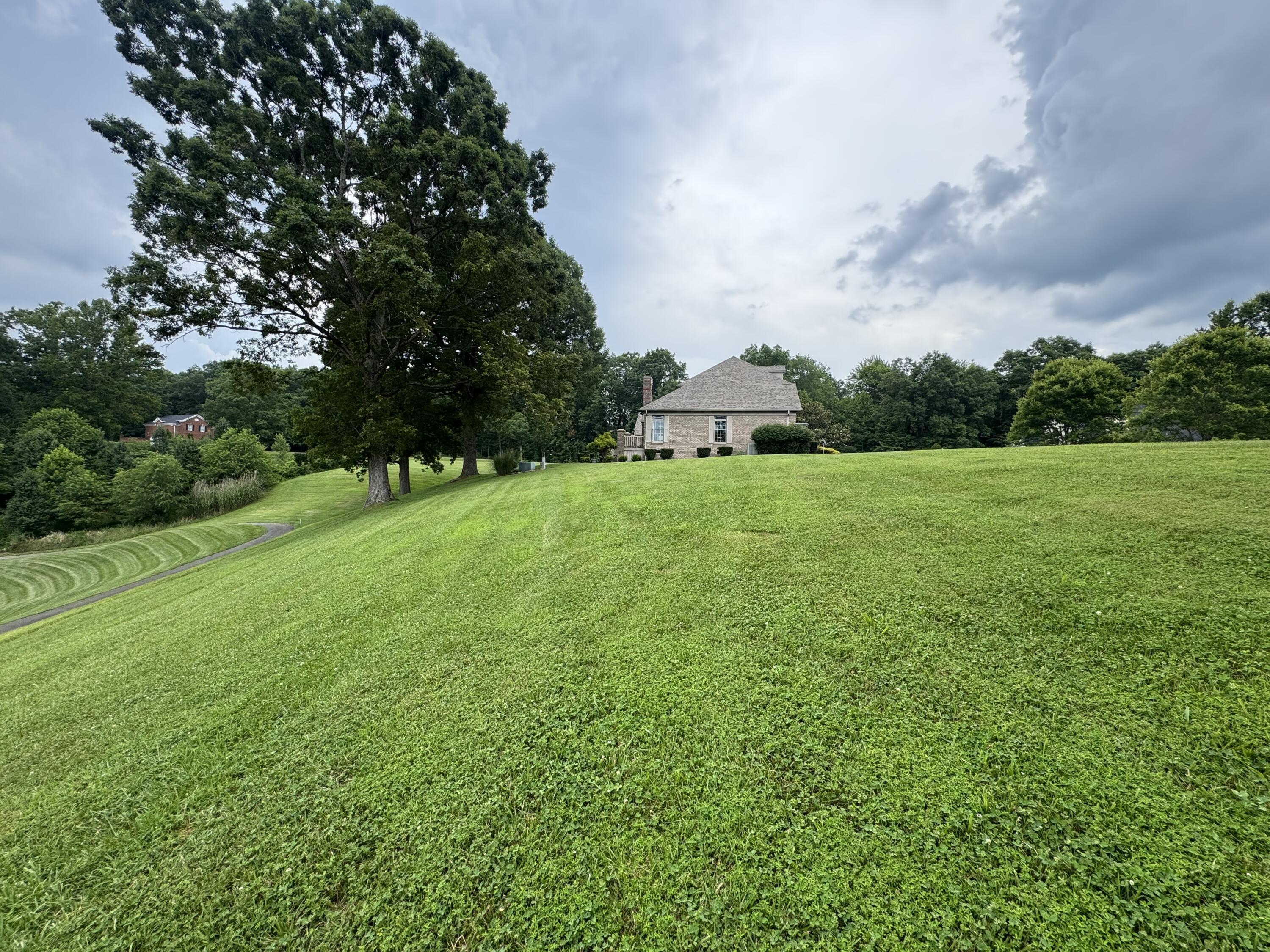 54 Oakwood Drive Property Photo 15