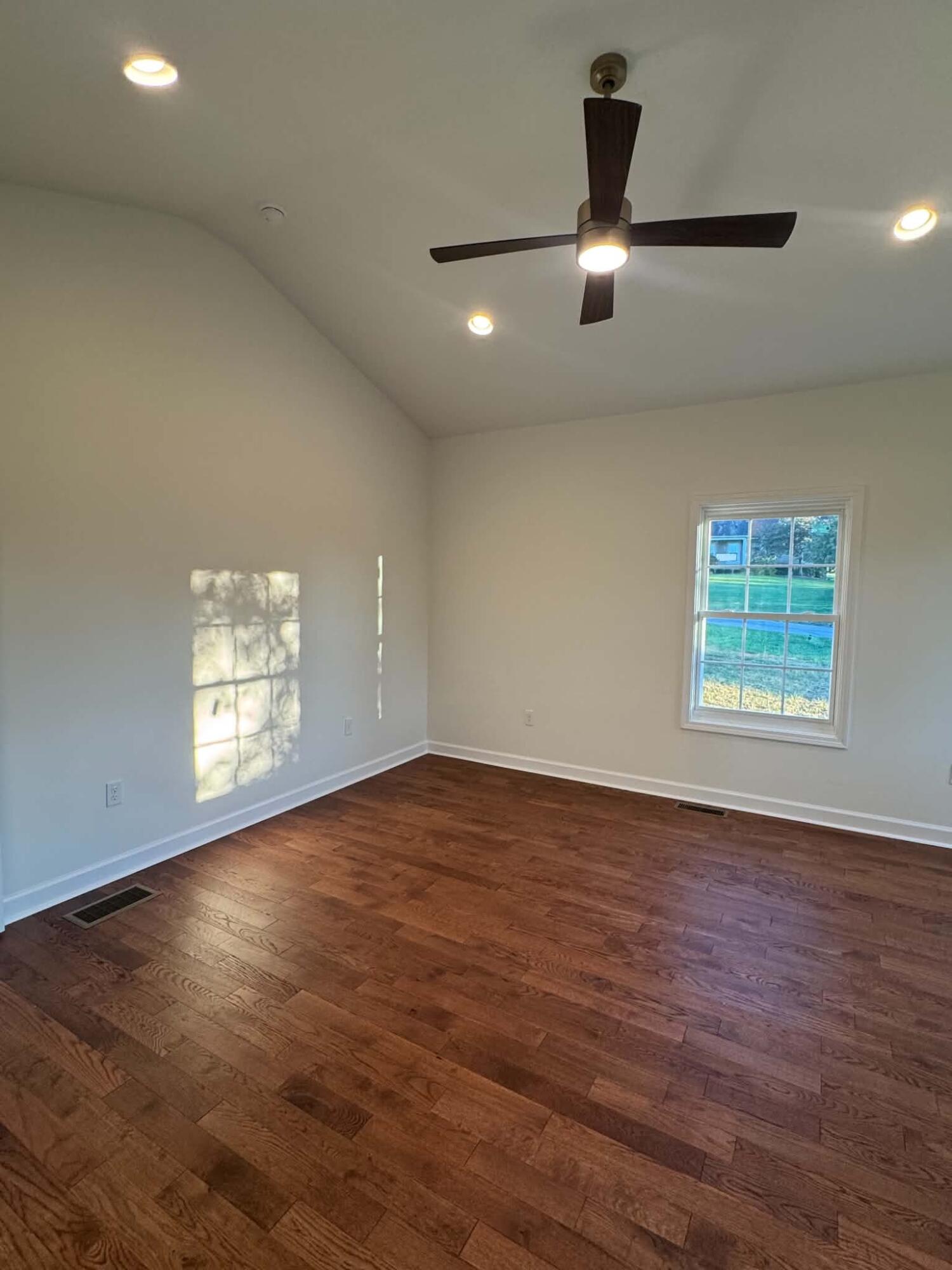214 Brookhill Drive Property Photo 16